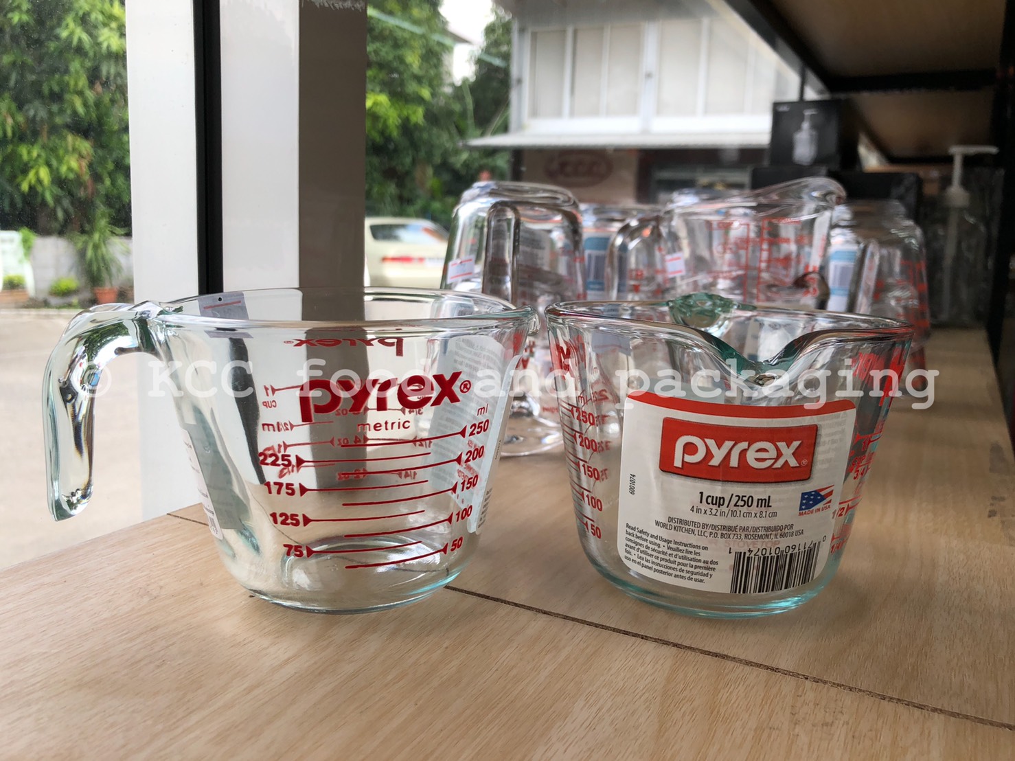 ถ้วยตวง 250 ml. / 1 cup (Pyrex)