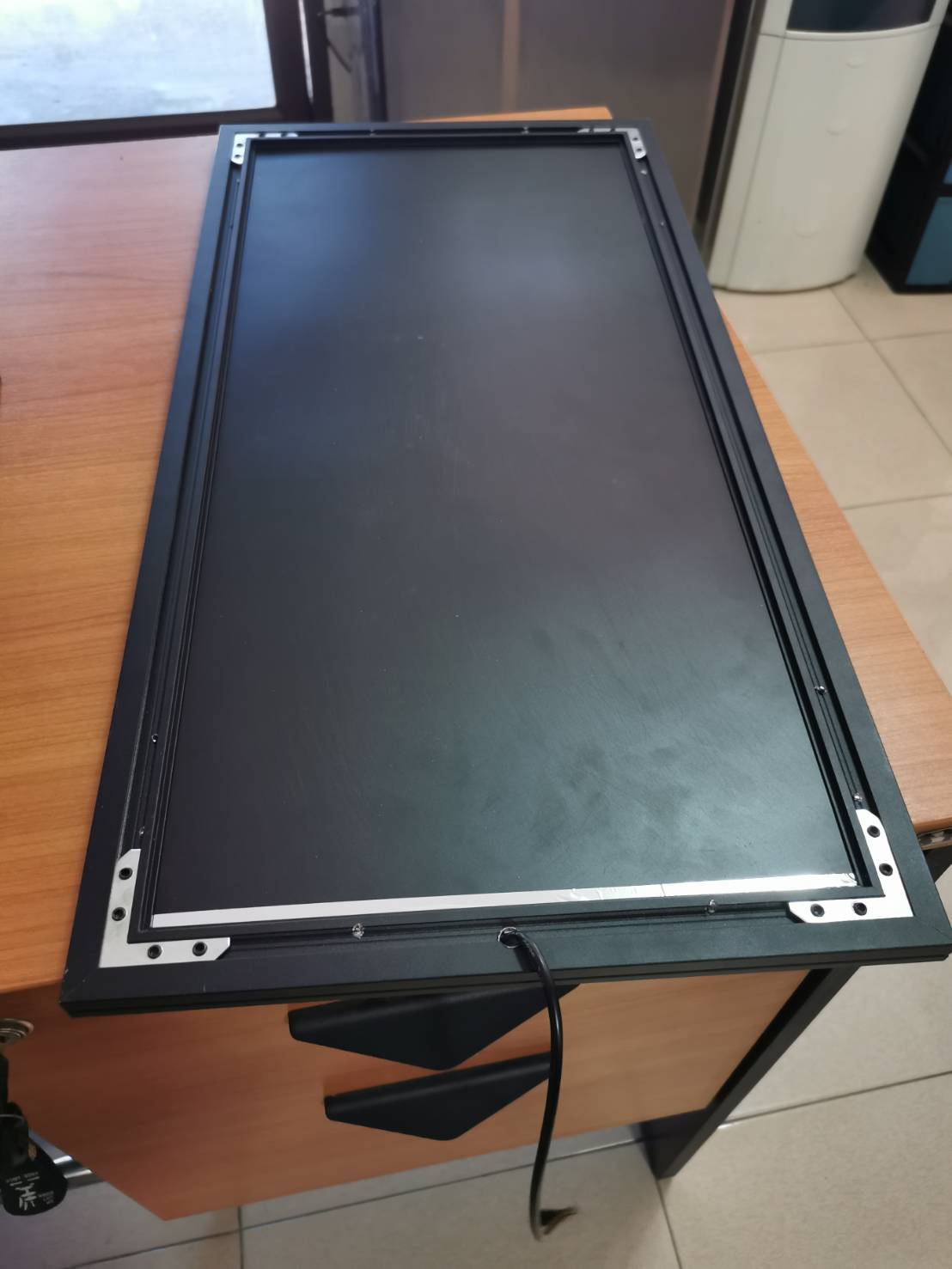 ป้ายไฟ LED รุ่น SNAP FRAME แบบบาง ติดผนัง สีขาว ติดตั้งง่าย (สั่งผลิตตามขนาดที่ต้องการ) สำเนา