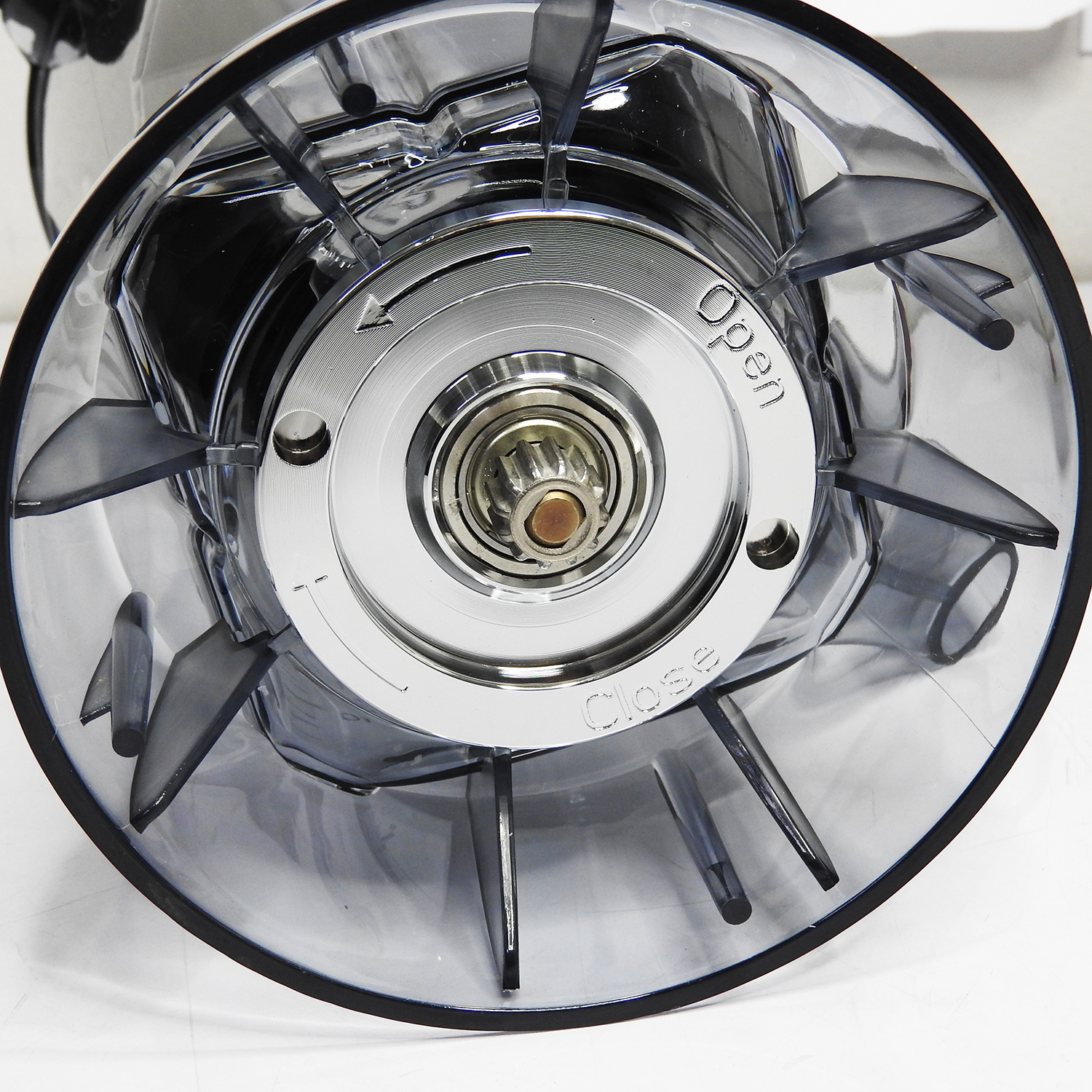 เครื่องปั่นผัก ผลไม้ 1680W โถปั่น 2.3 ลิตร