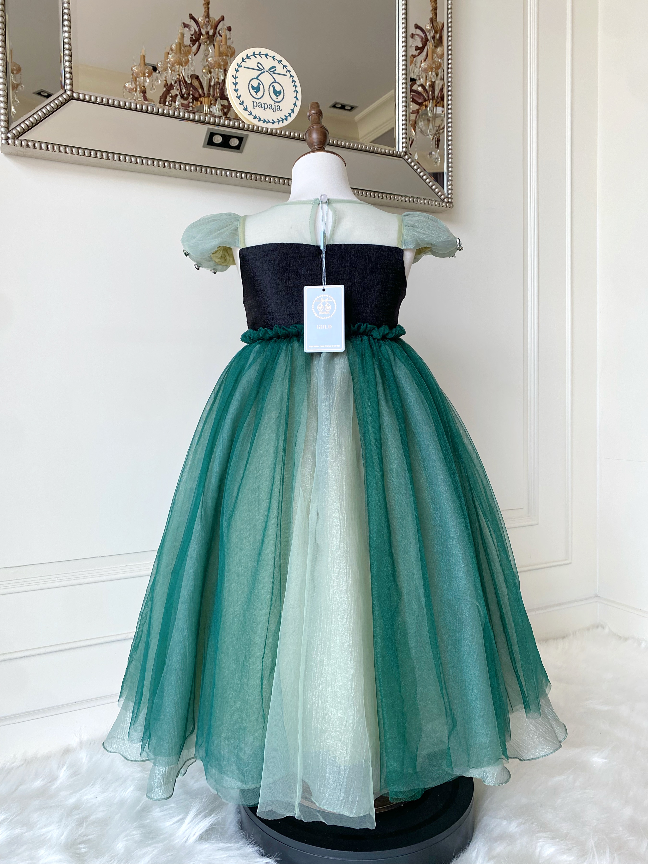 ชุดเจ้าหญิงอันนาแขนตุ๊กตา รุ่นไฮพรีเมี่ยม ดีเทลประดับอัญมณี งานสวยมาก
