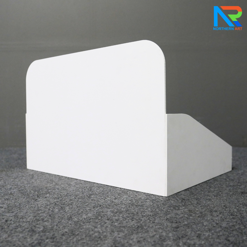 ชั้นวางสินค้าตั้งโต๊ะ ขนาด (W)40 x (D)30 x (H)23 cm. วัสดุพลาสวูดหนา 3-5 มม.