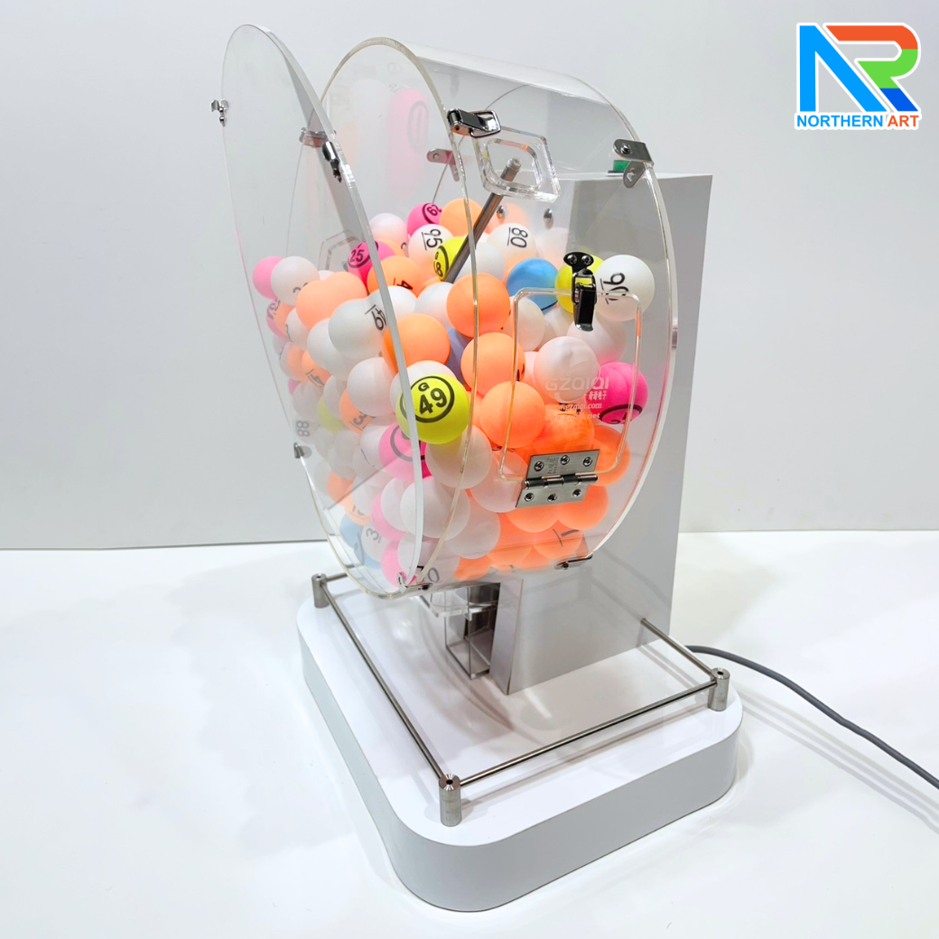 เกมส์หมุนบอลไฟฟ้า ตั้งโต๊ะ ขนาด (W)40 X (L)33 X (H)60 cm. หมุนได้ 360 องศา (ไม่รวมลูกบอล)