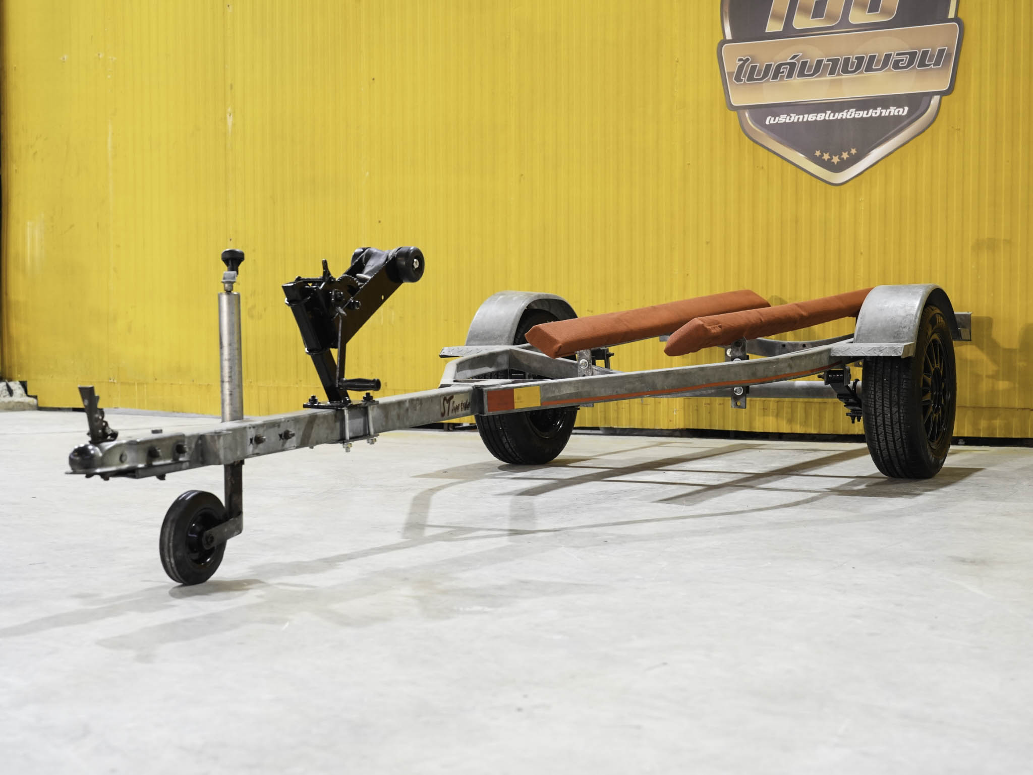 ขายเทลเลอร์ jetski ใส่รุ่น3ที่นั่งได้