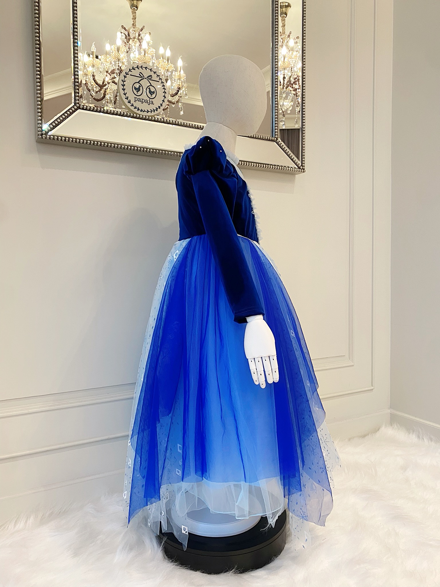 ชุดเจ้าหญิงซินเดอเรลล่าสีนำ้เงินหรูหรา