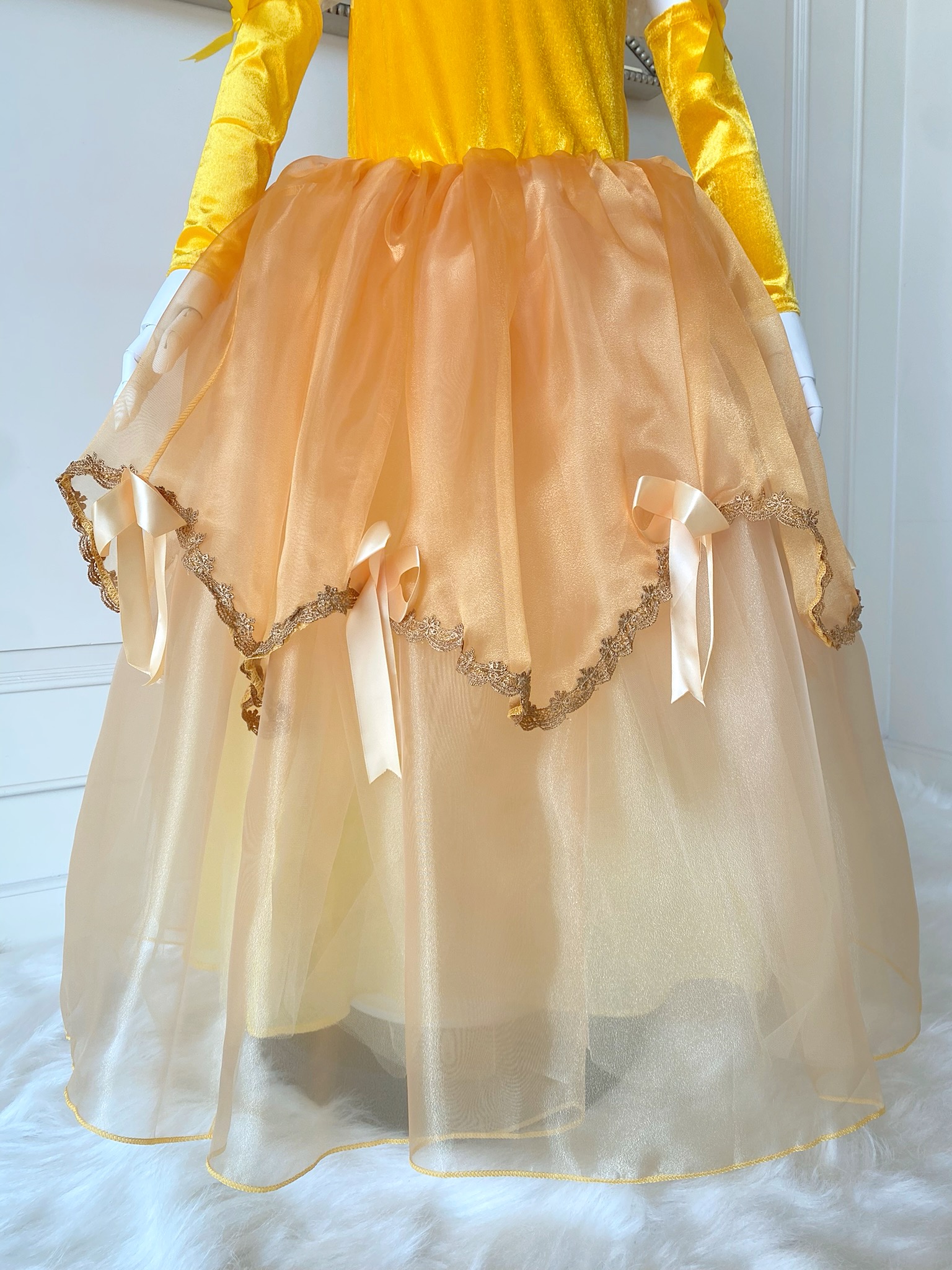 ชุดเจ้าหญิงเบลล์ พร้อมปลอกแขน