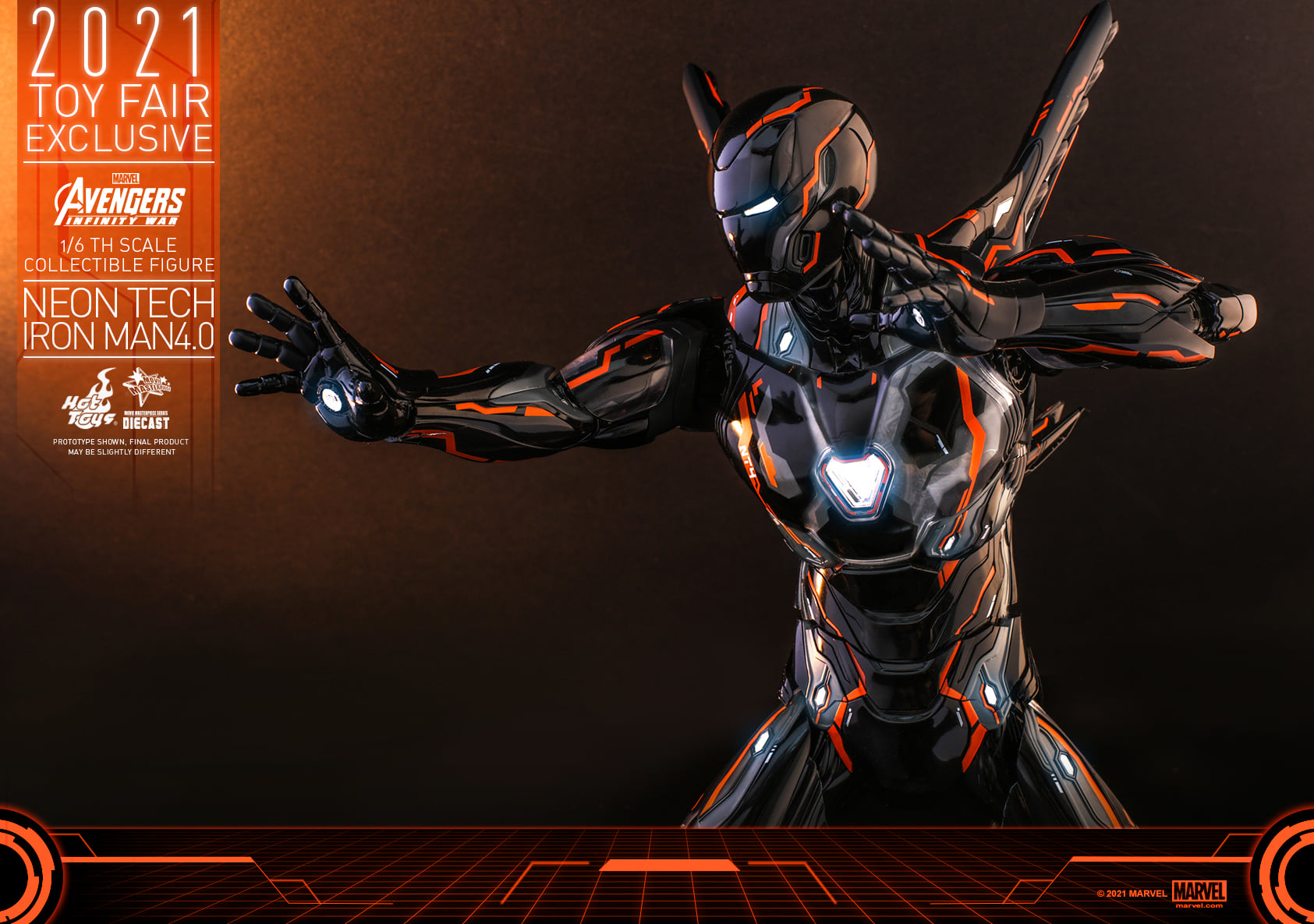 Hot Toys MMS597D39 16 Avengers Infinity War - Neon Tech Iron Man 4.0 [Toy Fair Exclusive 2021]