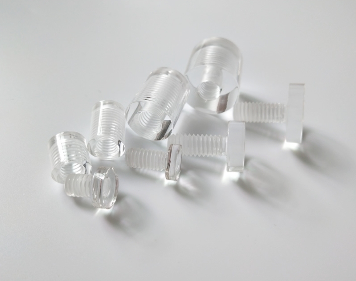 หมุดลอยอะคริลิคใส ยึดกรอบภาพ หมุดยึดกระจก ขนาด 19*25 mm. (สั่งขั้นต่ำ 4 อัน)