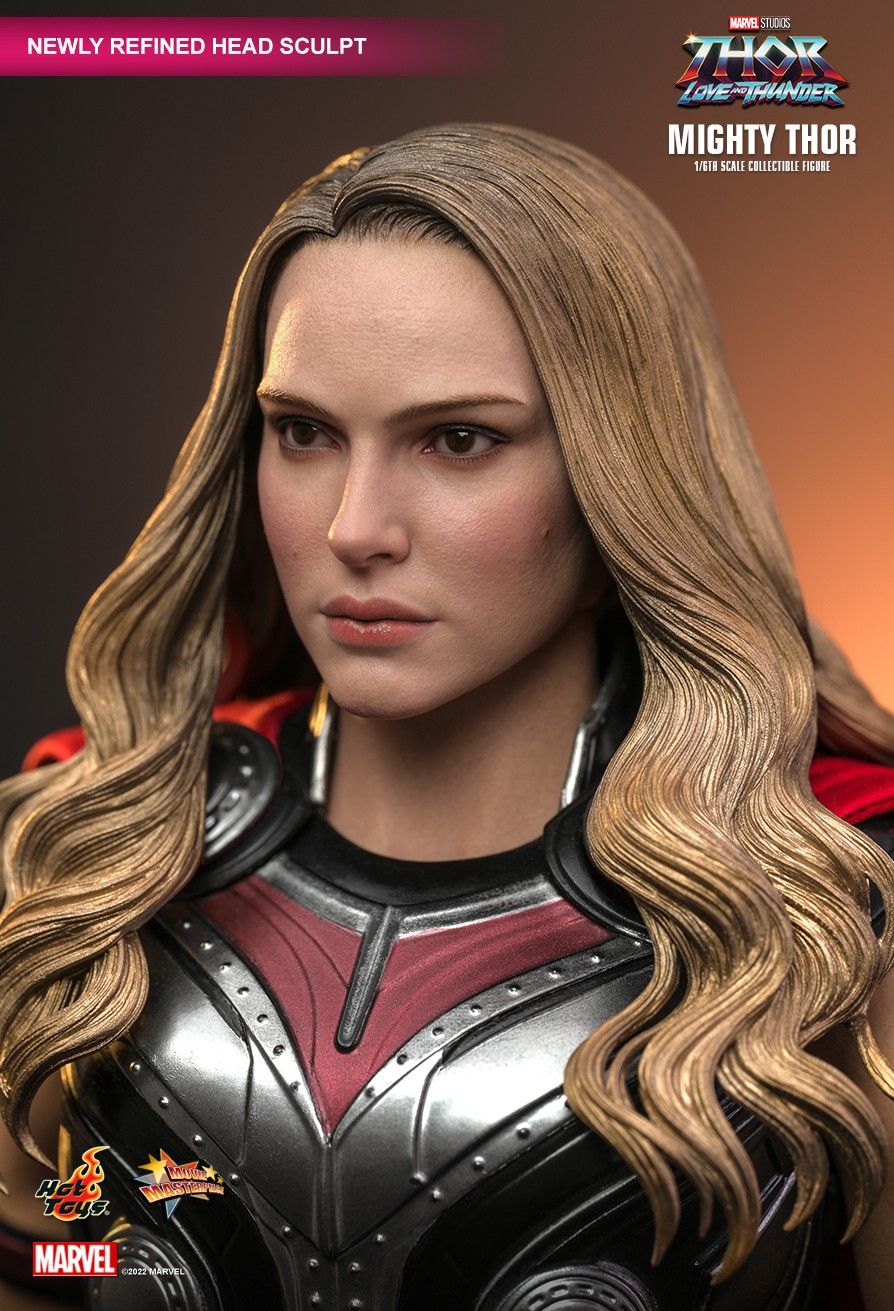 Hot Toys MMS663B Thor: Love and Thunder - Mighty Thor [Special Edition]