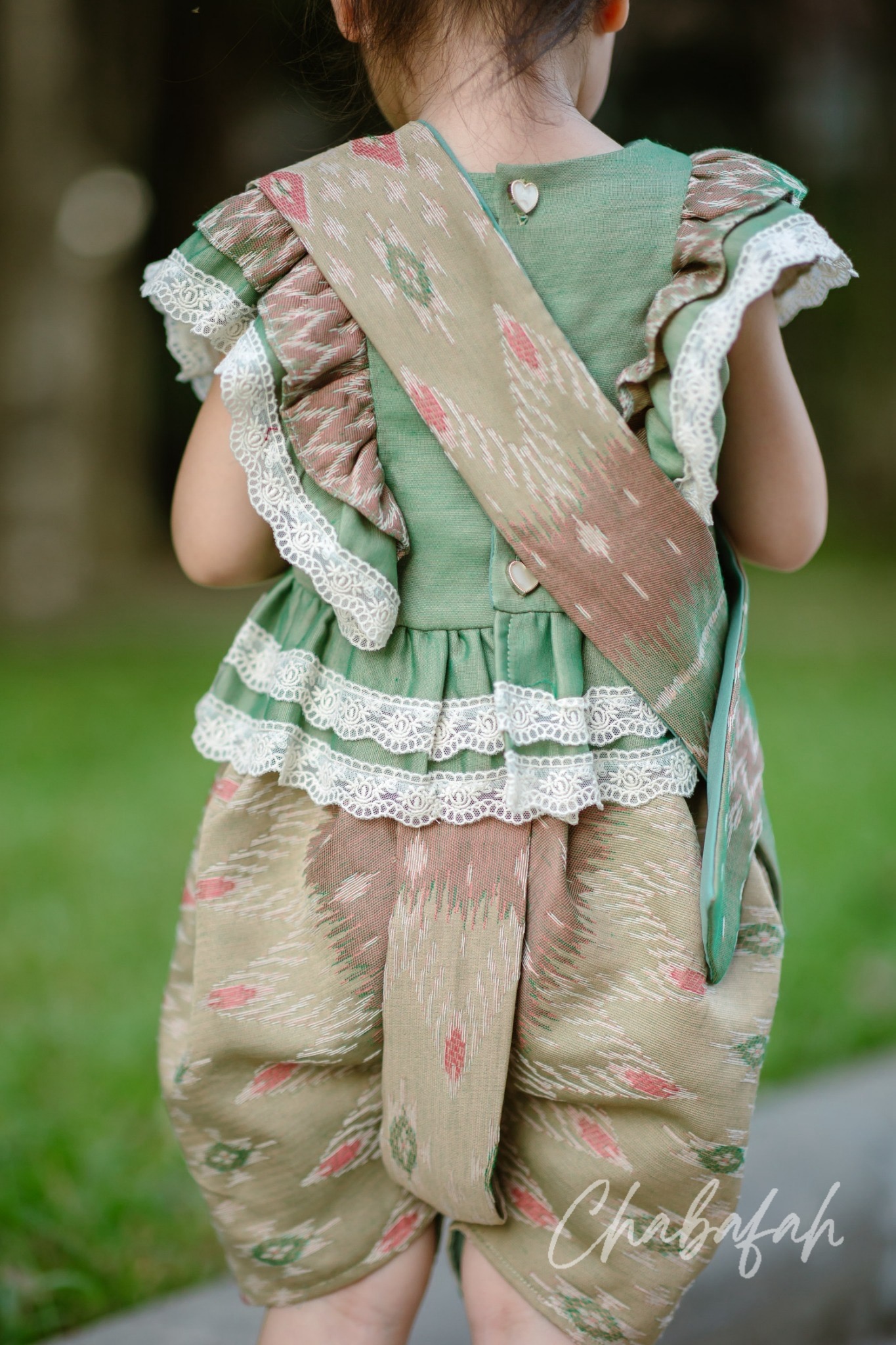 (เซต 4 ชิ้น) ชุดไทยแบรนด์ Chabafah รุ่น ศิรินภา สีเขียว