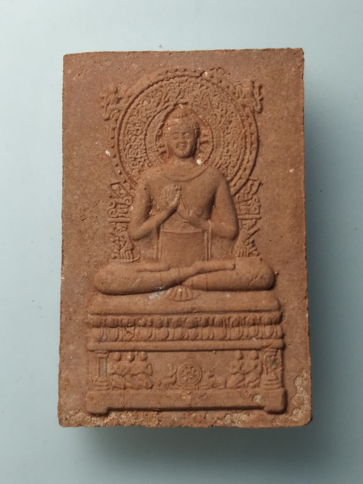 H138 พระผงสี่เหลี่ยม พระพุทธปางปฐมเทศนา วัดวารีสาร จ.เลย ปี2555