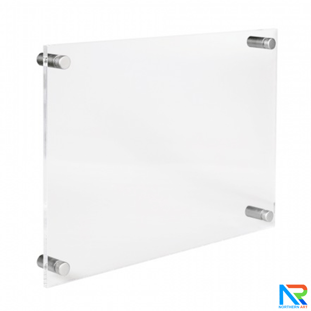 กรอบรูป อะคริลิคใสติดผนัง อะคริลิคสองแผ่นประกบกันยึดแน่นด้วยหมุดทั้ง 4 มุม รูปภาพใส่ตรงกลางระหว่างอะคริลิค ติดตั้งง่าย