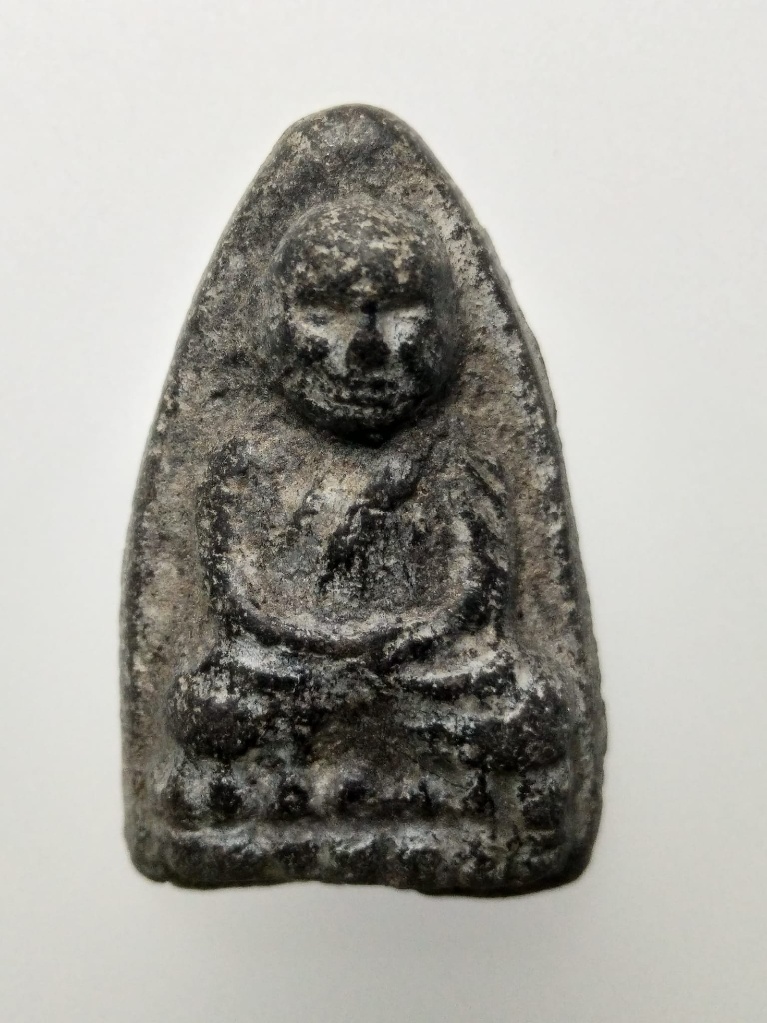 F137 หลวงปู่ทวด