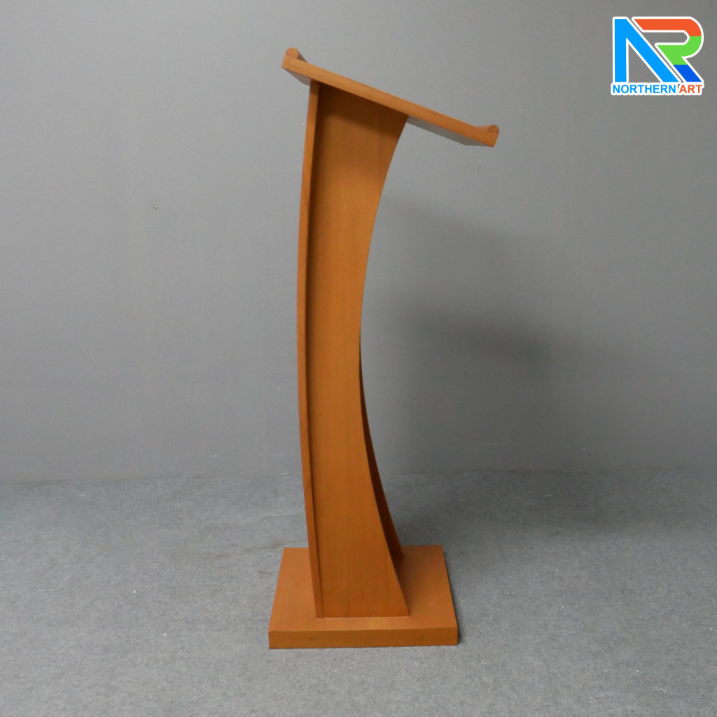 โพเดียมไม้ ลายไม้ สีสัก ขนาด (W) 50 x (L) 40 x (H) 120 cm. พร้อมชั้นวางของ