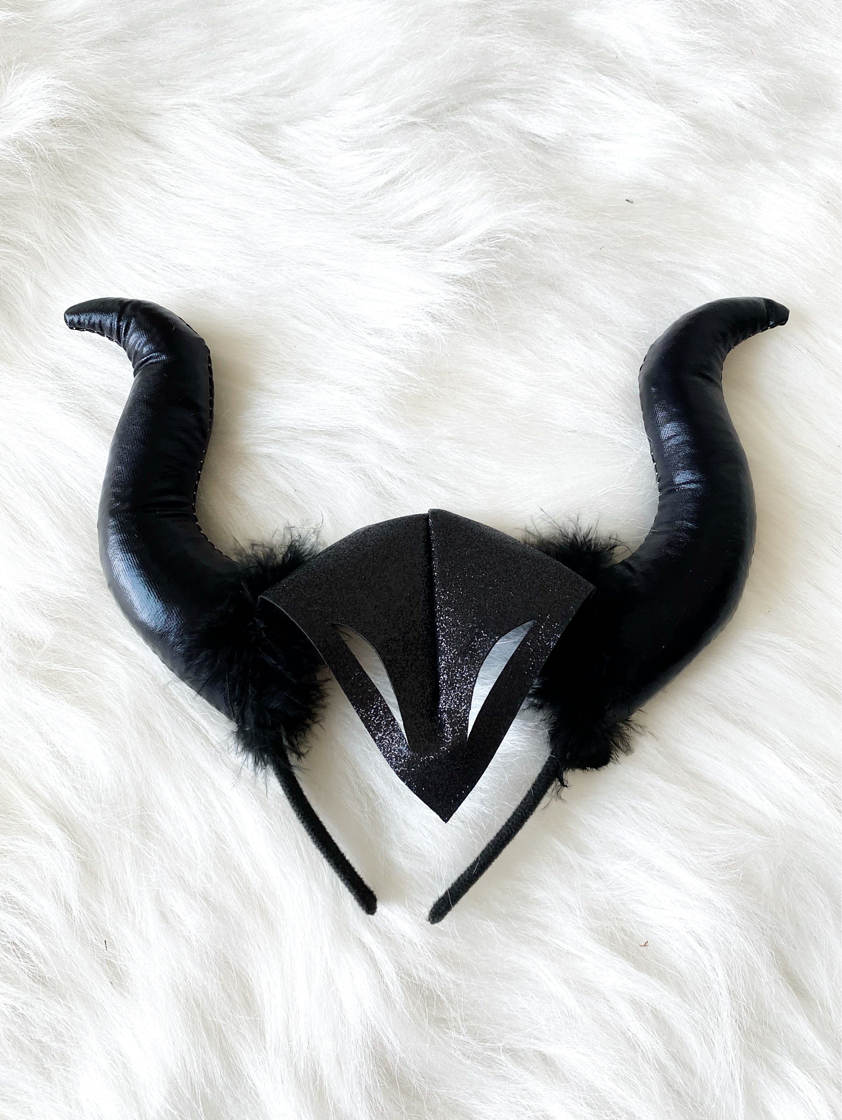 (HW) ชุดฮาโลวีน&คอสเพลย์สีดำมีฮู้ด พร้อมที่คาดผมเขามาเลฟิเซนต์ (Maleficent)