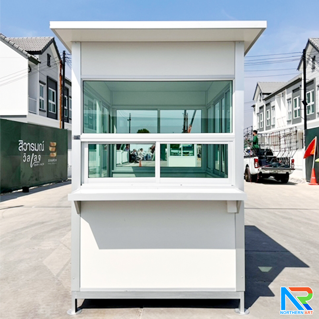 ป้อมยามสำเร็จรูป รุ่น ISOWALL ขนาด (W)1.50 x (L)2.00 X (H)2.40 ม.โครงสร้างเหล็ก ผนังISOWALL หนา 50 มม.กรอบประตู-หน้าต่าง อะลูมิเนียมสีเงิน