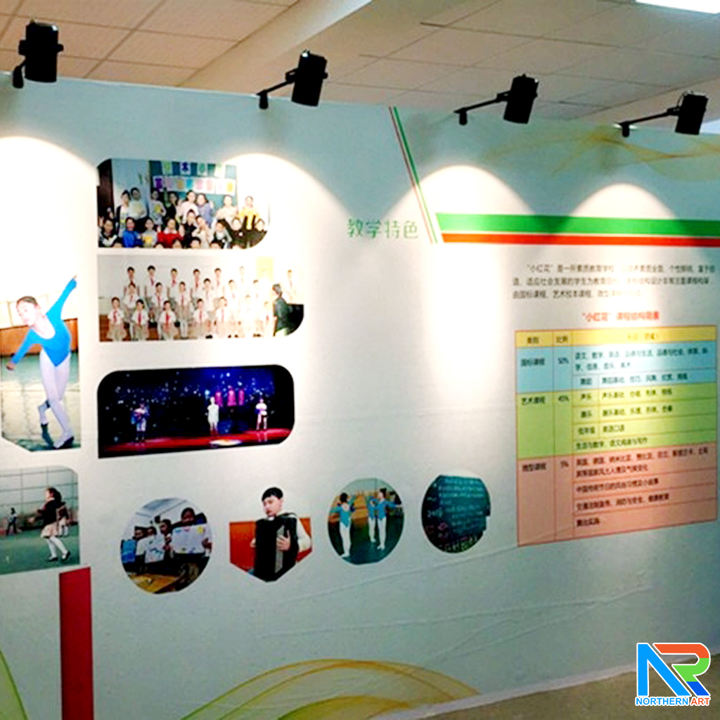 โคมไฟทรงกระบอกสีดำ รุ่นขาหนีบแบบหมุน 12 w COOLWHITE 4000 K (แสงขาวนวล) ปรับความยาวขาได้ ใช้กับโครงบอร์ดนิทรรศการ