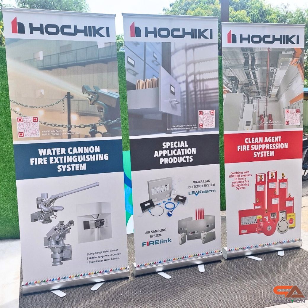 ROLL UP GRADE A โรลอัพ ขนาด 85x200 ซม.โครงสร้างอะลูมิเนียมอย่างดี แข็งแรง ทนทาน ม้วนเก็บได้ พกพาสะดวก