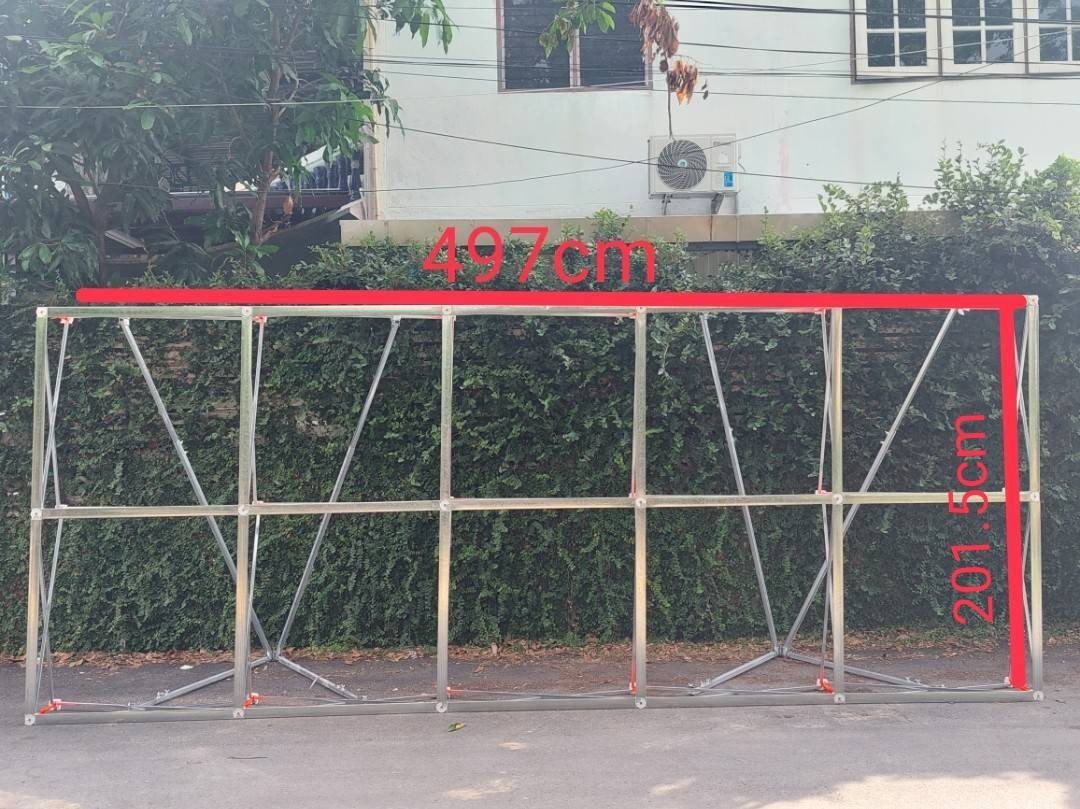 VINYL BACKDROP OUTDOOR แบคดรอปไวนิล รุ่น 2x5 ขนาด (W)500 x (H)200 cm. โครงอะลูมิเนียมพร้อมขาค้ำยัน ถอดประกอบได้ เหมาะกับงานภายนอกอาคาร