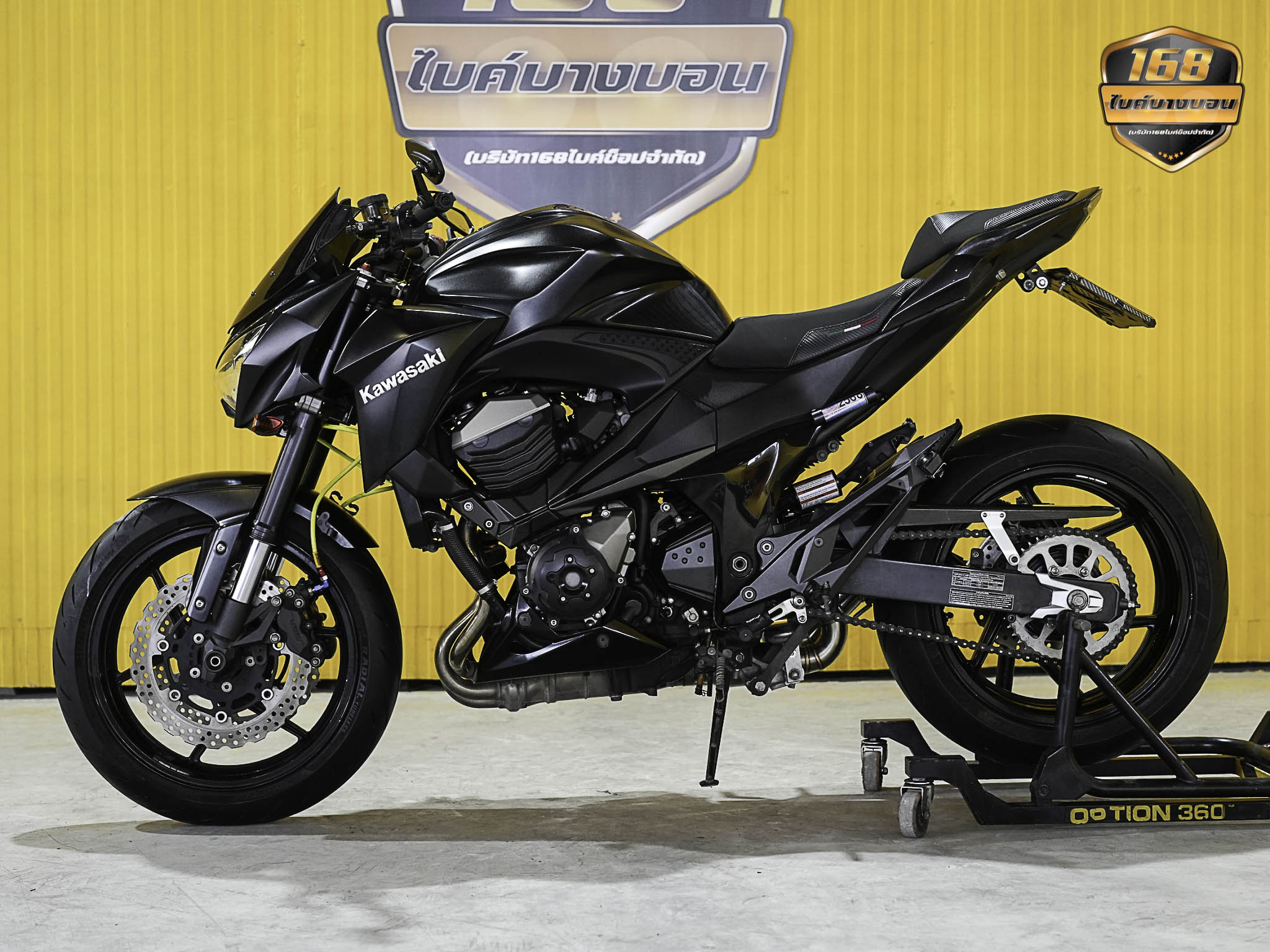 Kawasaki Z800 เเต่งเต็ม ปี 2013 ดาวห์เริ่มต้นที่ 15,000 บ.