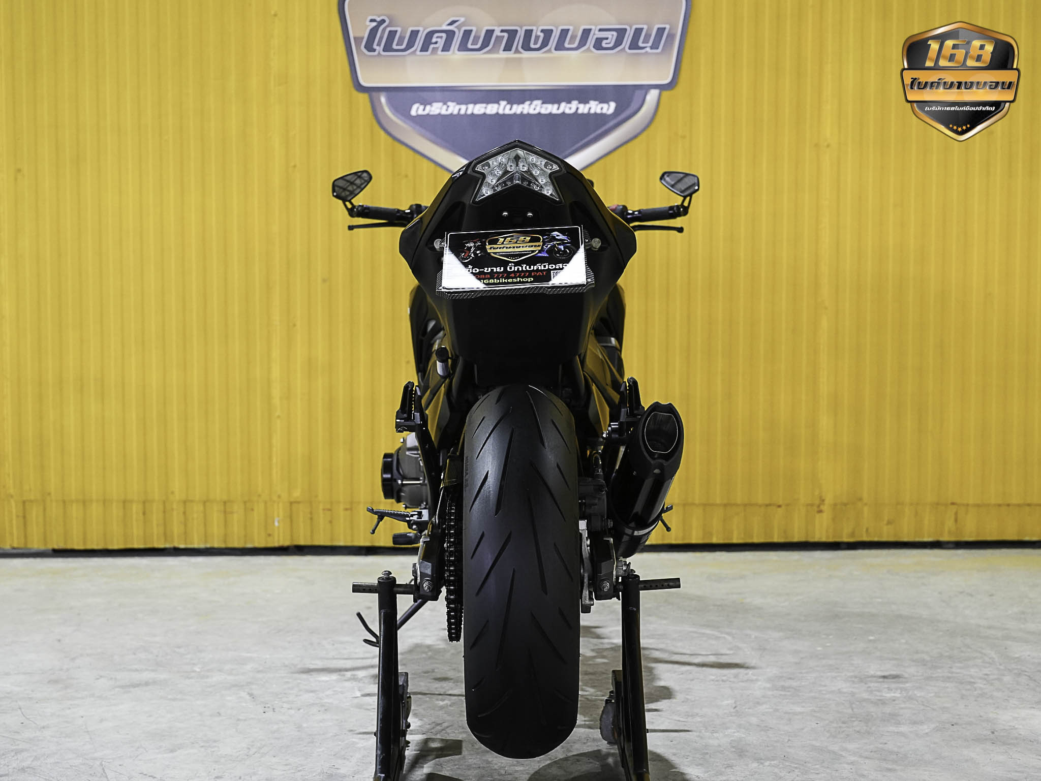 Kawasaki Z800 เเต่งเต็ม ปี 2013 ดาวห์เริ่มต้นที่ 15,000 บ.