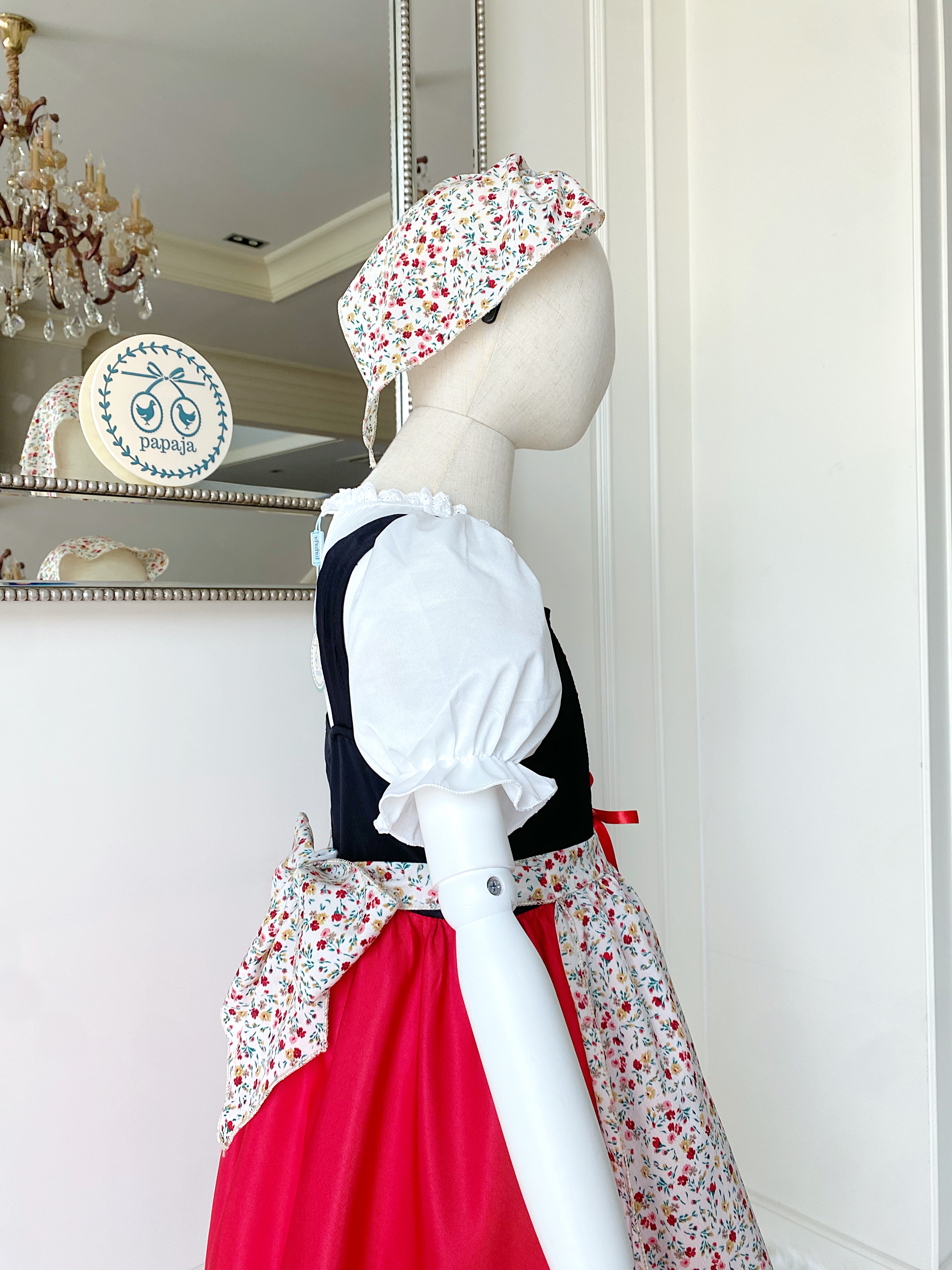 (เซต 5 ชิ้น) ชุดคอสเพลย์ ชุดประจำชาติเยอรมัน (German) เด็กหญิงโทนแดงดำ (เดรสเอี๊ยม+เสื้อ+ถุงเท้า+ผ้าคาดผม+ผ้ากันเปื้อน)