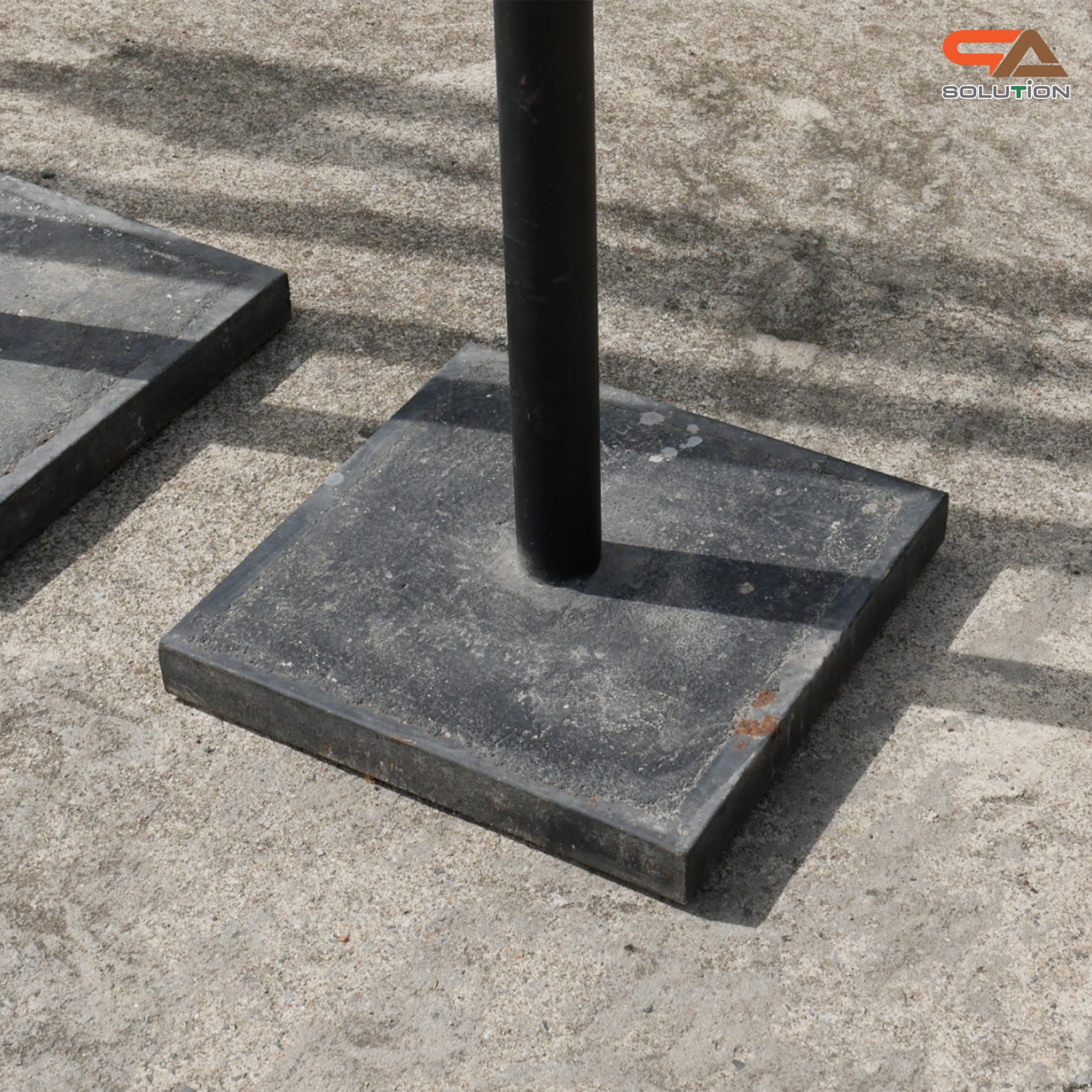 ป้ายรถบัส ป้ายรถประจำทาง โครงสร้างเหล็กพ่นสีดำทั้งชุด ขนาด (W)40 x (H)226 cm.