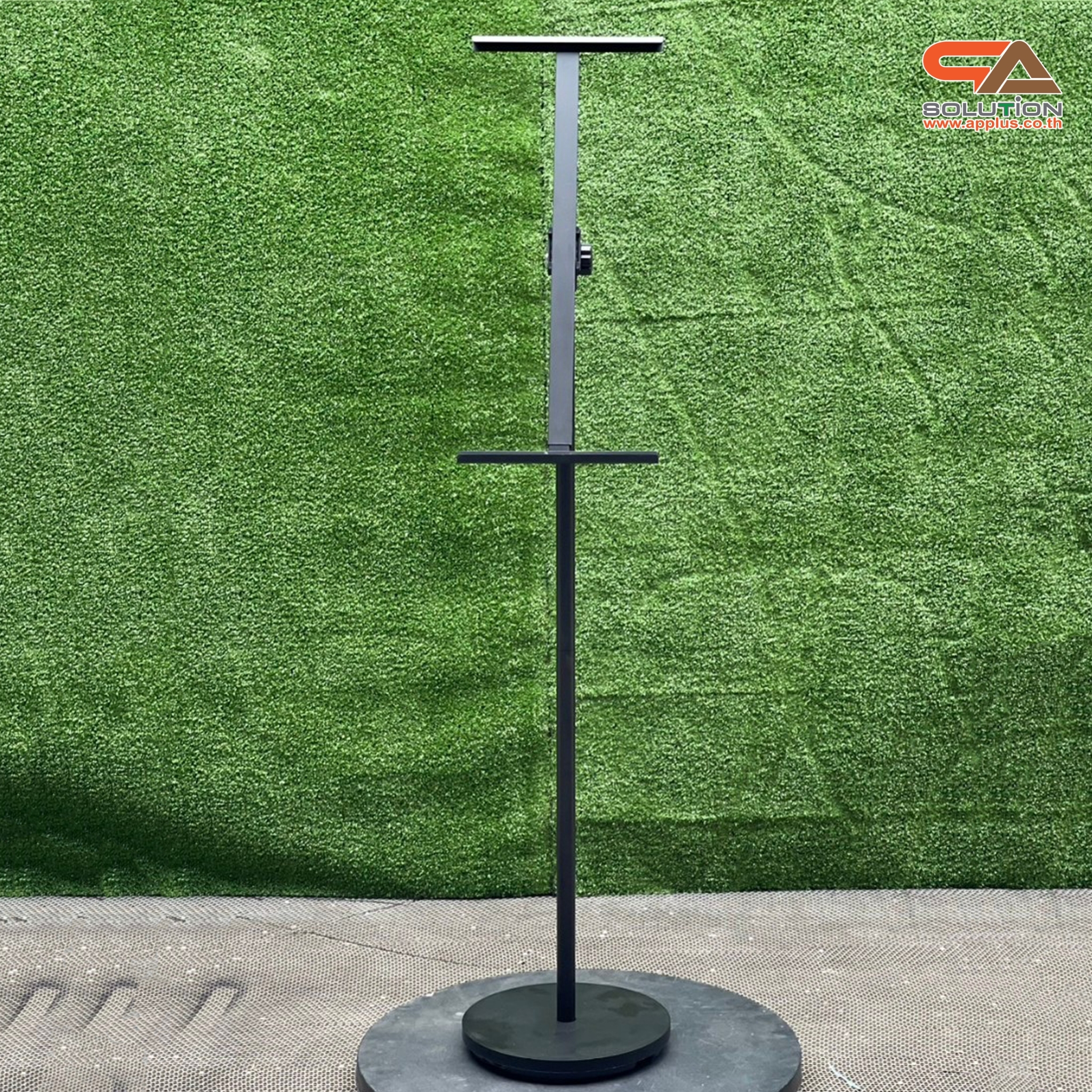 CLEARANCE SALE! ขาตั้งโปสเตอร์ สีดำ รุ่นเอียง เสาเดี่ยว ฐานกลม ปรับมุมเอียงได้ 360 องศา ถอดประกอบได้