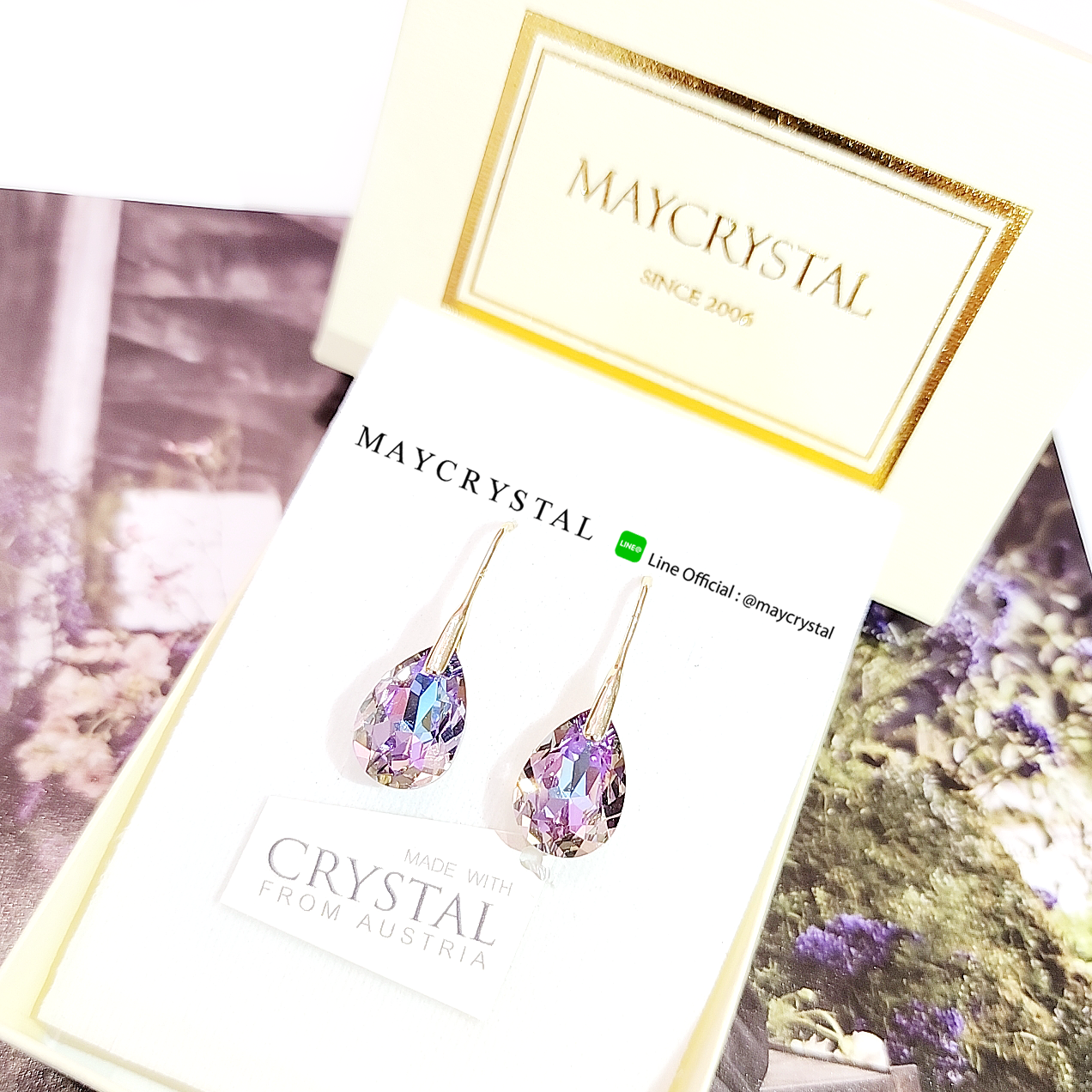 ต่างหูคริสตัลแบรนด์ จากประเทศออสเตรีย (Embellished with Crystals from Austria)