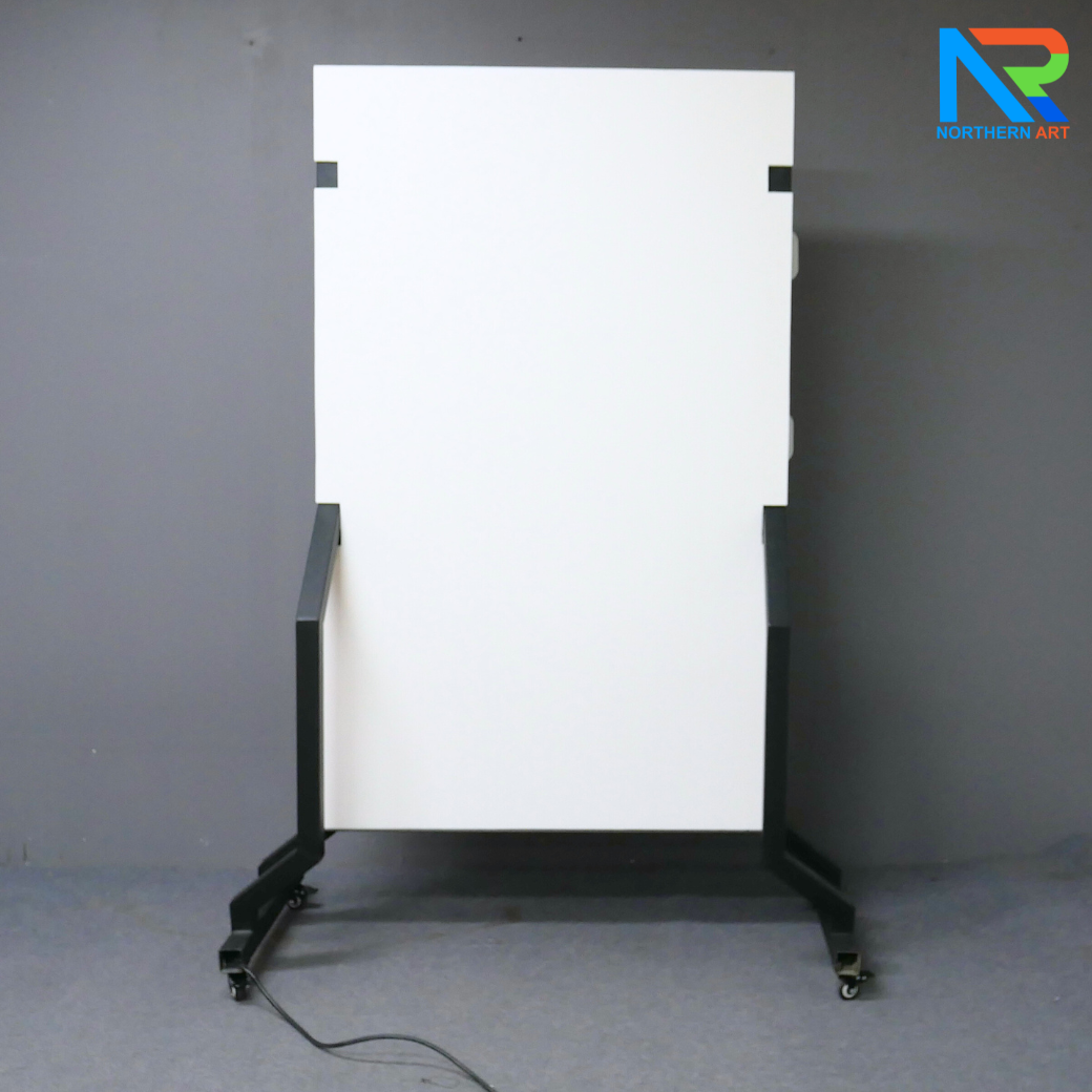 เกมส์กดปุ่มไฟฟ้า ขนาด (W)134 x (D)60 x (H)197 cm. พร้อมจอแสดงผล LED นับคะแนน