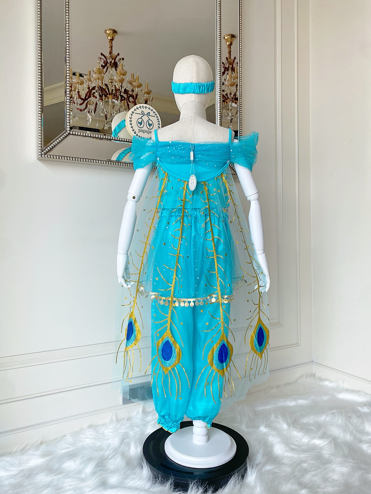 ชุดเจ้าหญิงจัสมิน (Jasmine) รุ่นตัวเสื้อปักเลื่อมทั้งตัวพร้อมผ้าคลุมไหล่และที่คาดผม