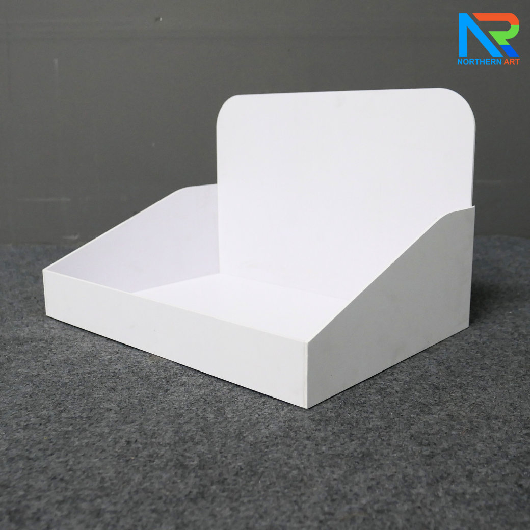 ชั้นวางสินค้าตั้งโต๊ะ ขนาด (W)40 x (D)30 x (H)23 cm. วัสดุพลาสวูดหนา 3-5 มม.