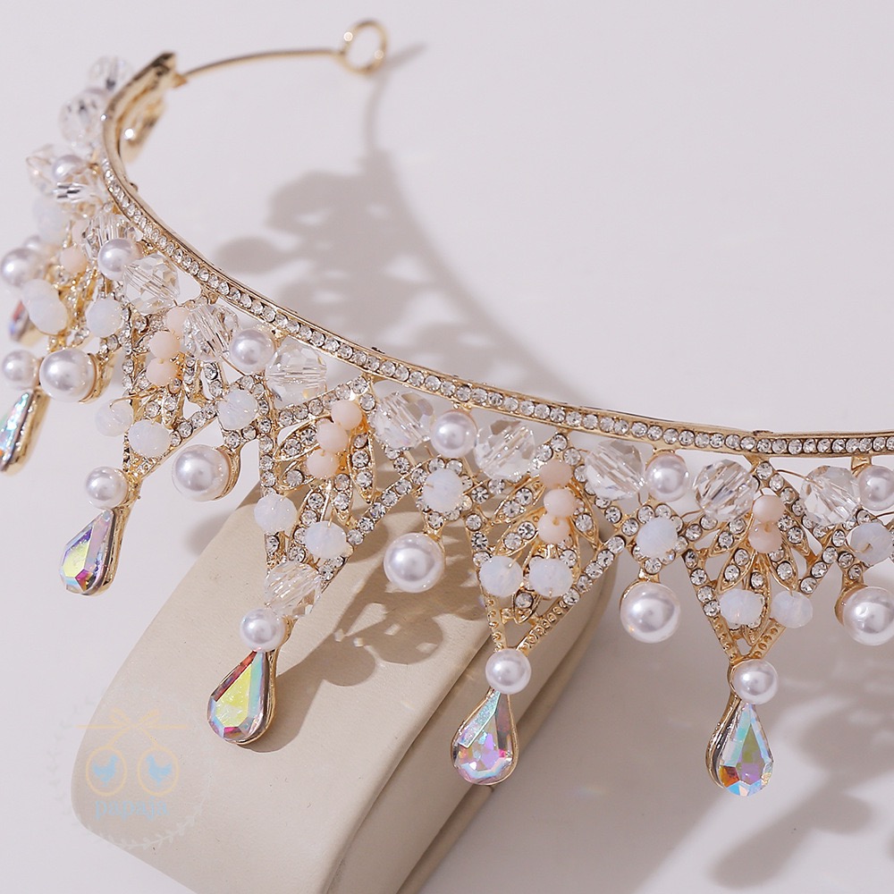 (No. 169) มงกุฏเทียร่าเพชรบนยอดประดับเพชรรูปหยดน้ำเม็ดใหญ่