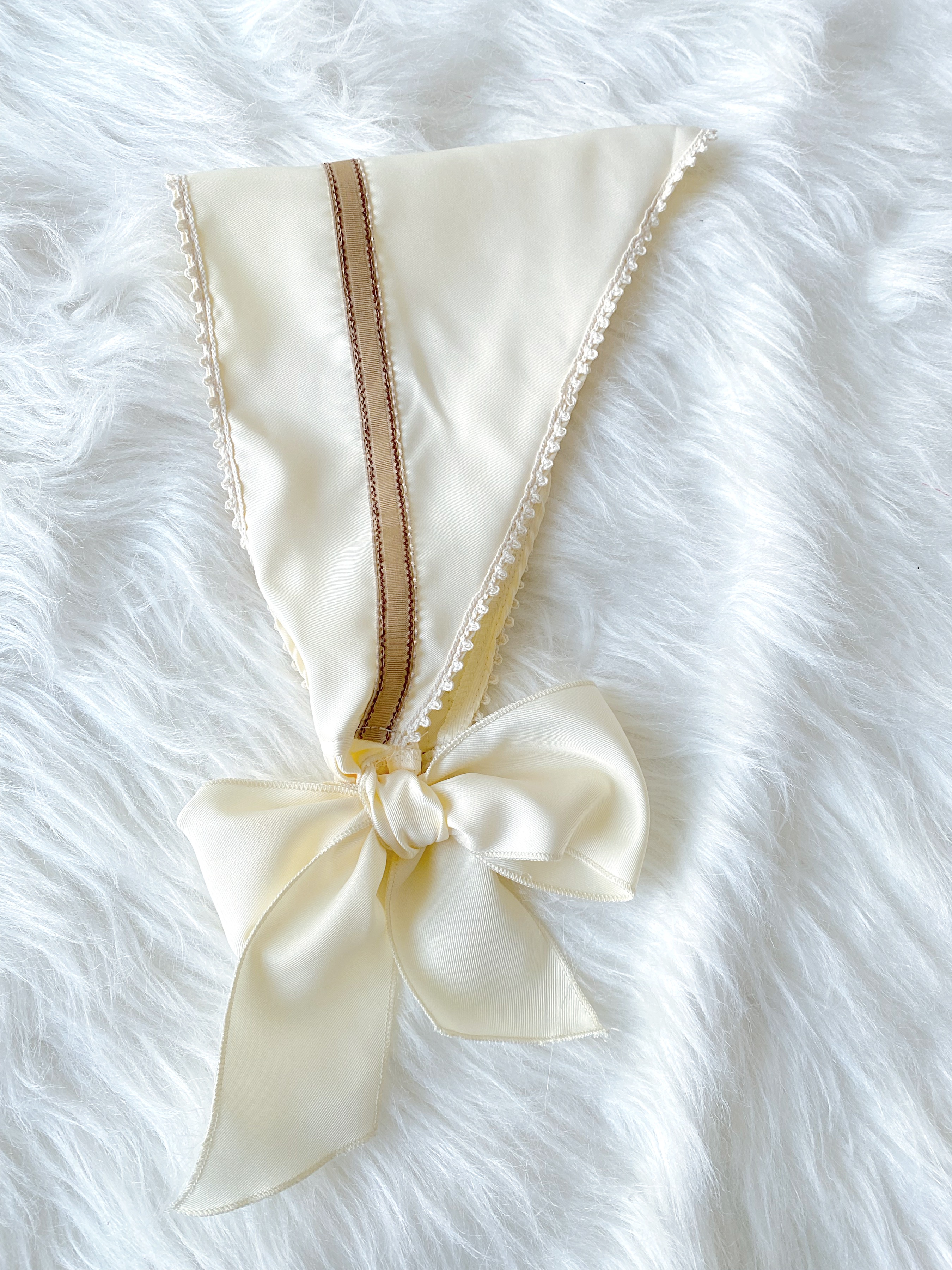 (เซต 4 ชิ้น) ชุดคอสเพลย์ ชุดประจำชาติเยอรมัน (German) เด็กหญิงโทนแดงเขียว (ชุด+ถุงเท้า+ผ้าคาดผม+ผ้ากันเปื้อน)