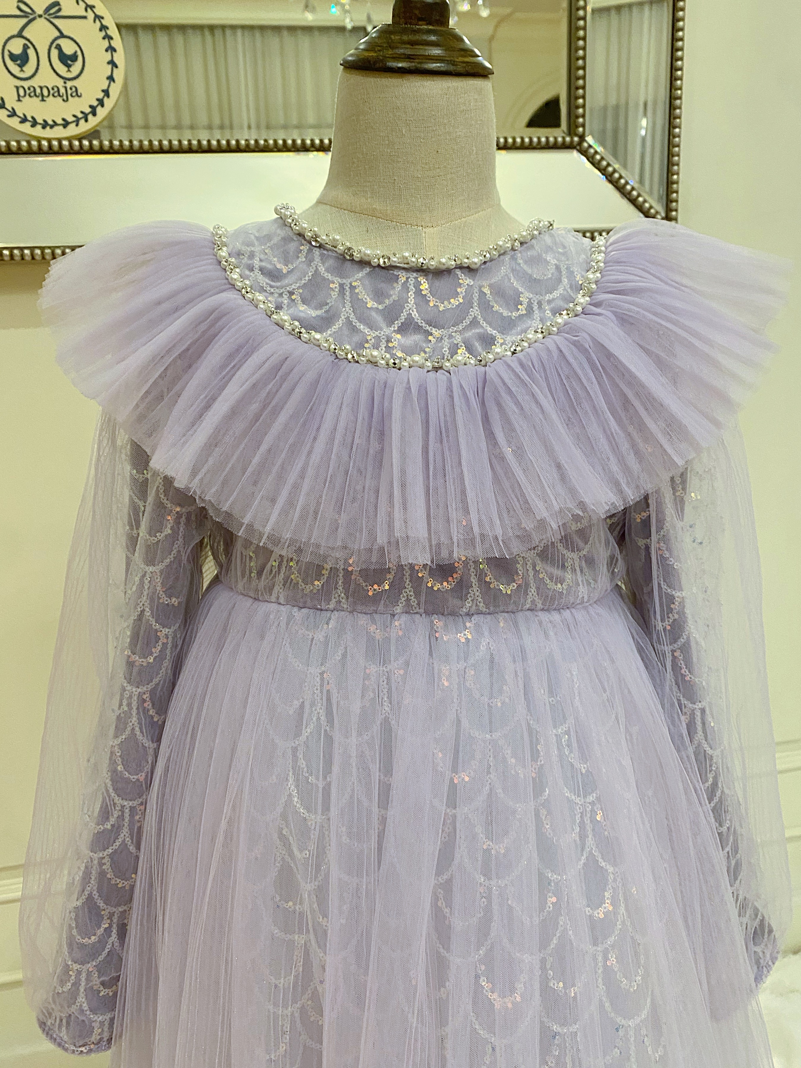 เดรสออกงานราตรียาวแขนยาวสีม่วงพาสเทลหวาน