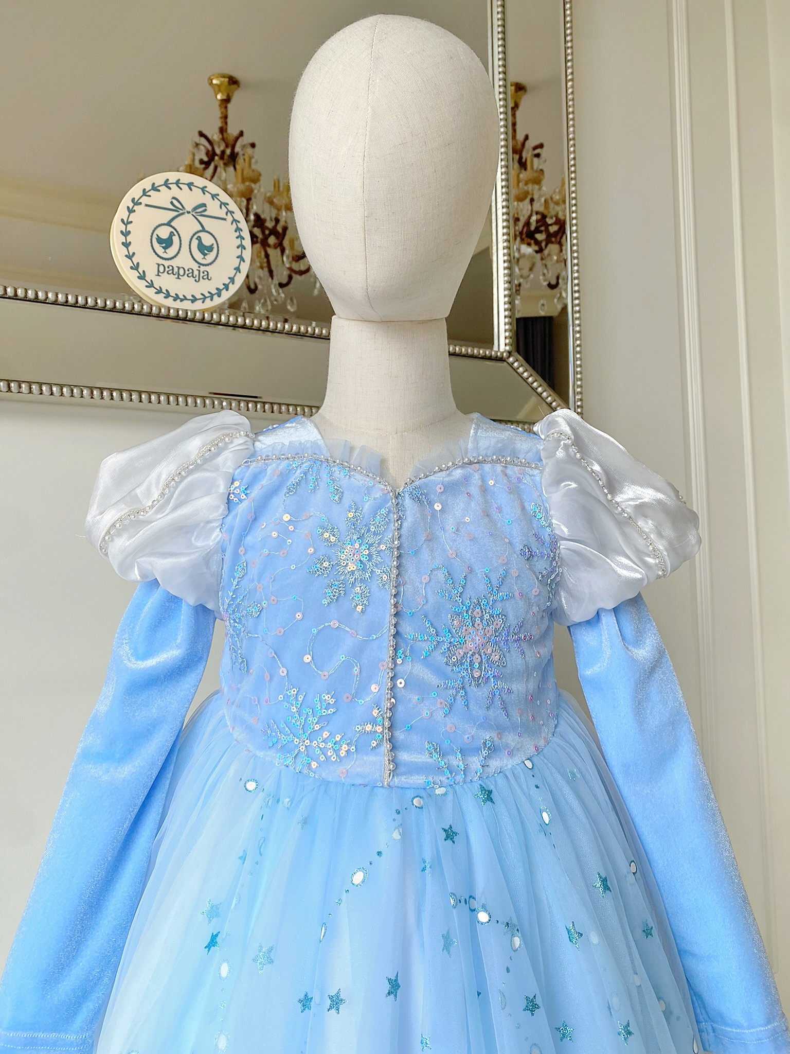 ชุดเจ้าหญิงซินเดอเรลล่า รุ่นคลาสสิค อกปักเลื่อม แขนตุ๊กตา