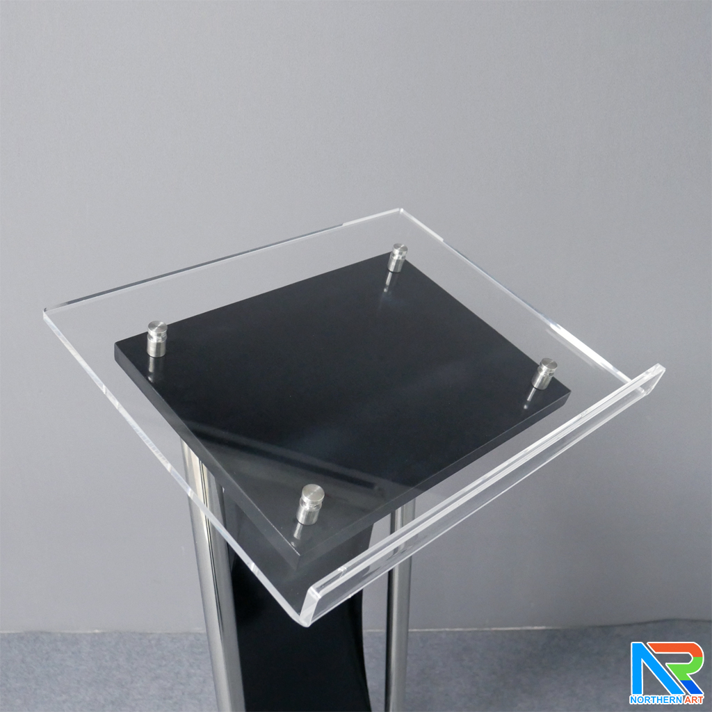 โพเดียมไม้ สีดำ ขนาด (W) 50 x (L) 40 x (H) 120 cm. พร้อมเสาสแตนเลสคู่ TOP เอียง อะคริลิคใส ติดหมุด