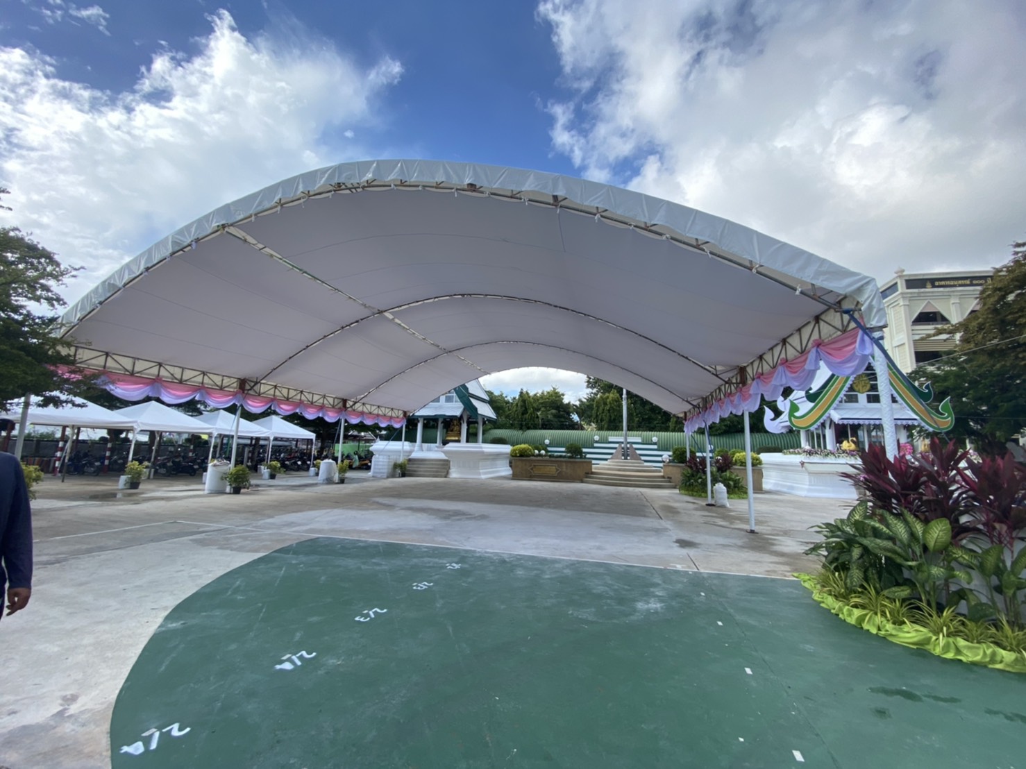 เต็นท์โดมขนาดใหญ่ กว้าง 15 เมตร เหมาะสำหรับงานแสดงสินค้า งานพิธีใหญ่ๆ