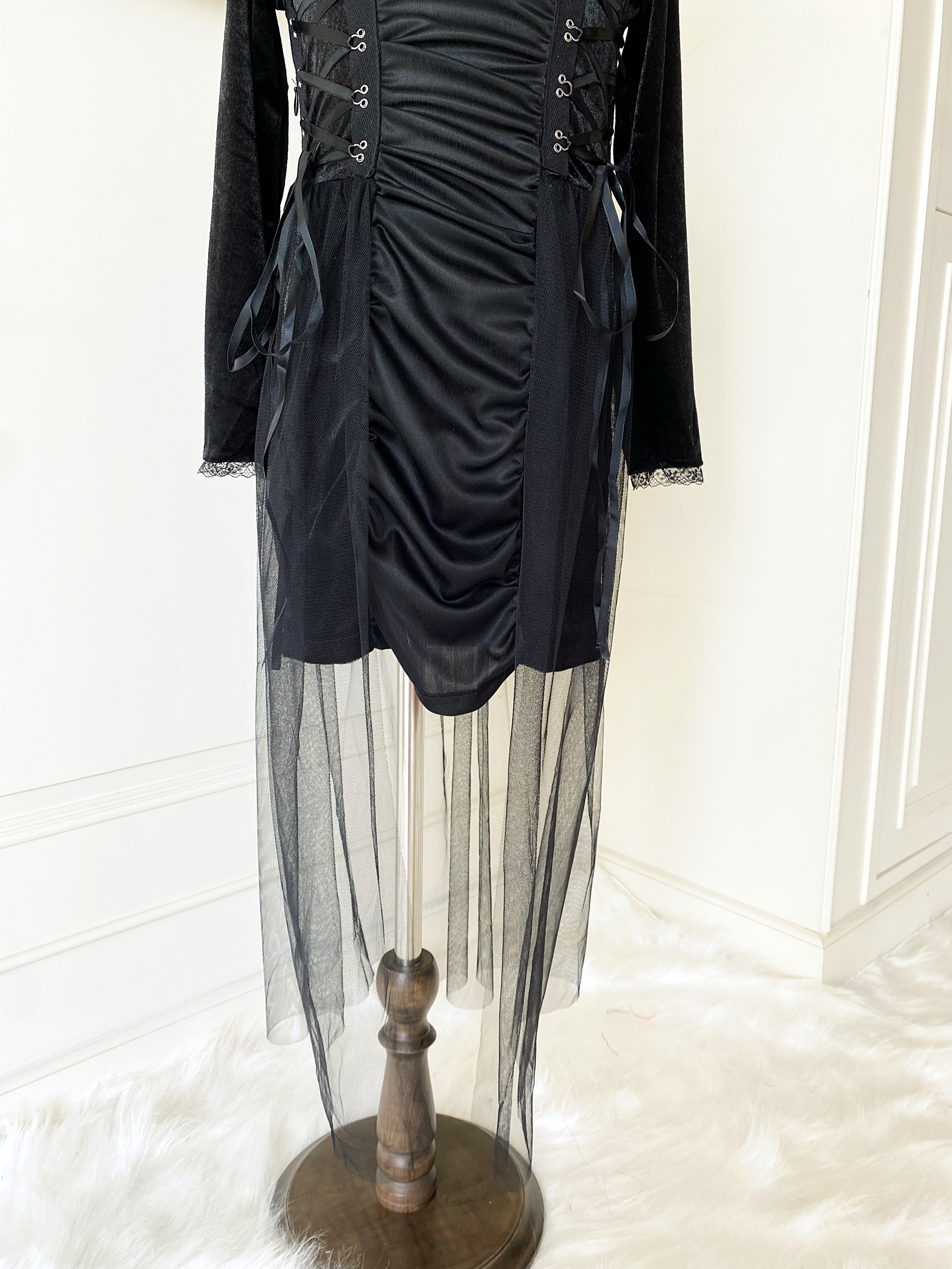 (HW) ชุดฮาโลวีน&คอสเพลย์สีดำมีฮู้ด พร้อมที่คาดผมเขามาเลฟิเซนต์ (Maleficent)