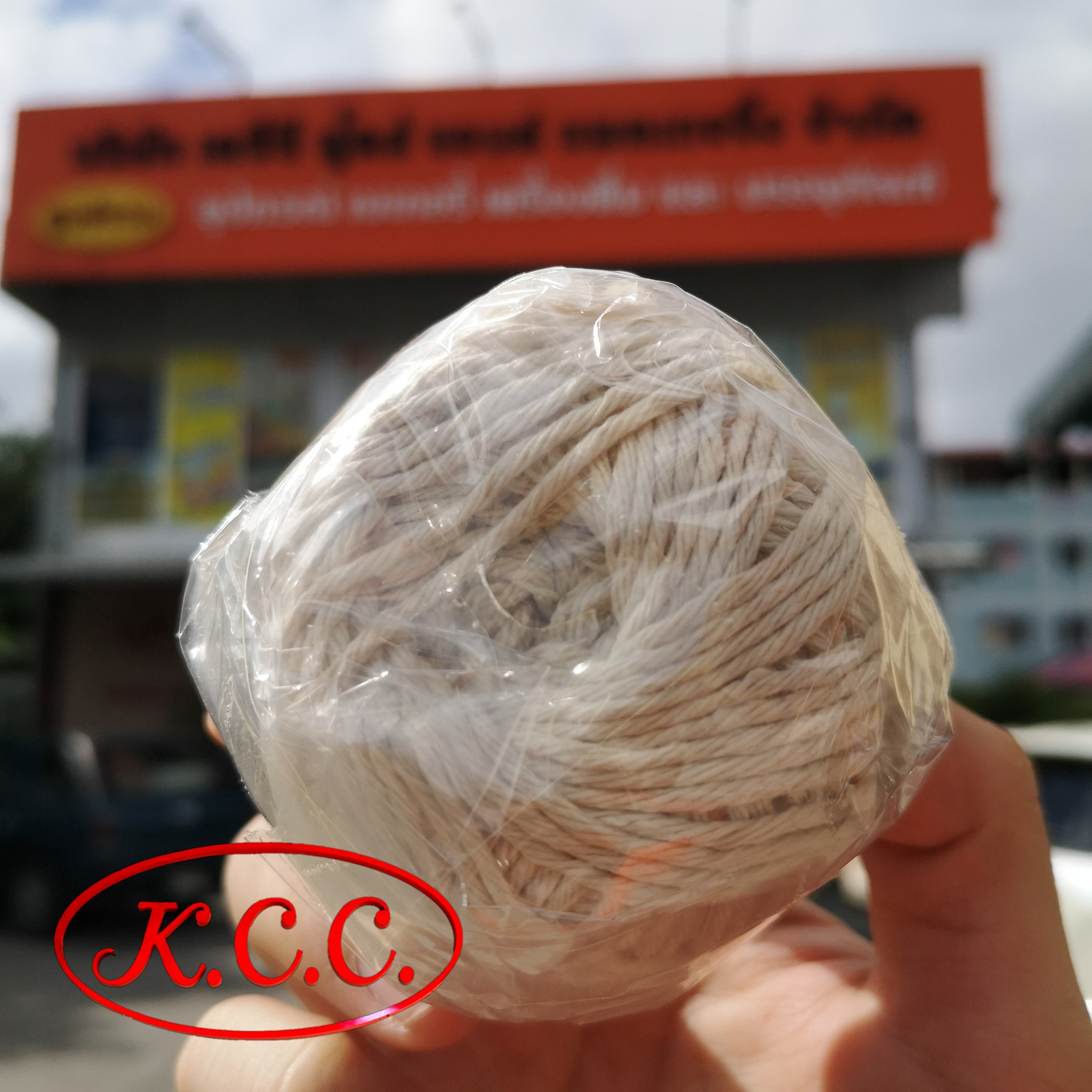 เชือกมัดหมูชาชู เชือกมัดเนื้อ เชือก 1 ม้วน กว้าง 2 มม. (2 mm.) ยาว 75 เมตร (75 m.)