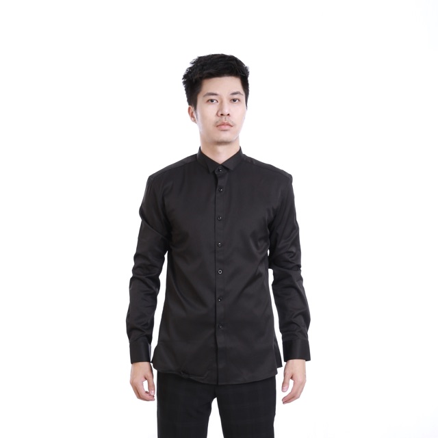 เสื้อเชิ้ตชาย ปกคอปีกนก (wing collar) สำหรับใส่ออกงานกับสูททักซิโด้ สีขาว สีดำ