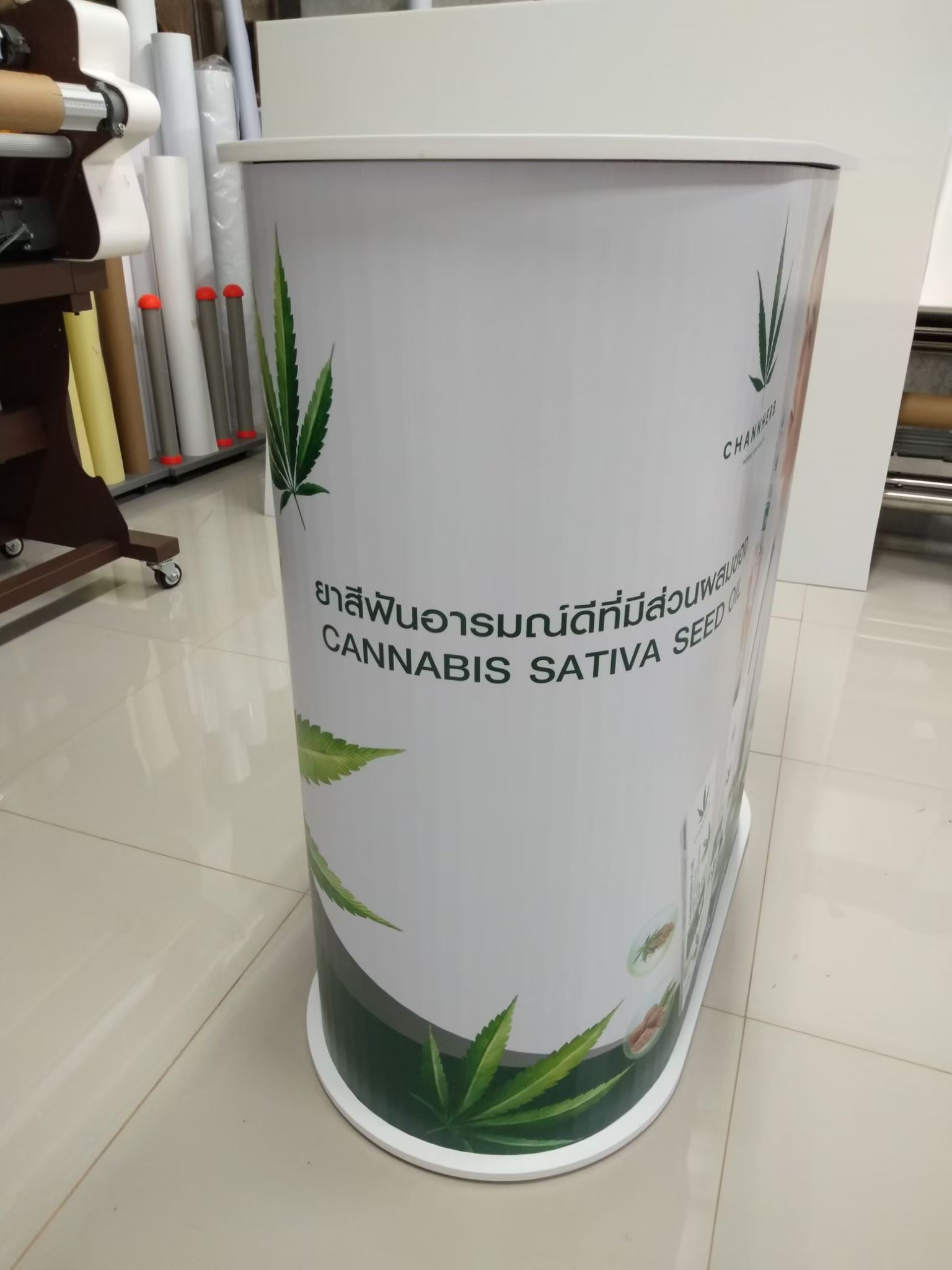 เคาน์เตอร์ออกบูธ ตรงมน TOP สีขาว ขนาด(W)80 x (D)40 x (H)93 cm. ถอดประกอบได้ เคลื่อนย้ายสะดวก