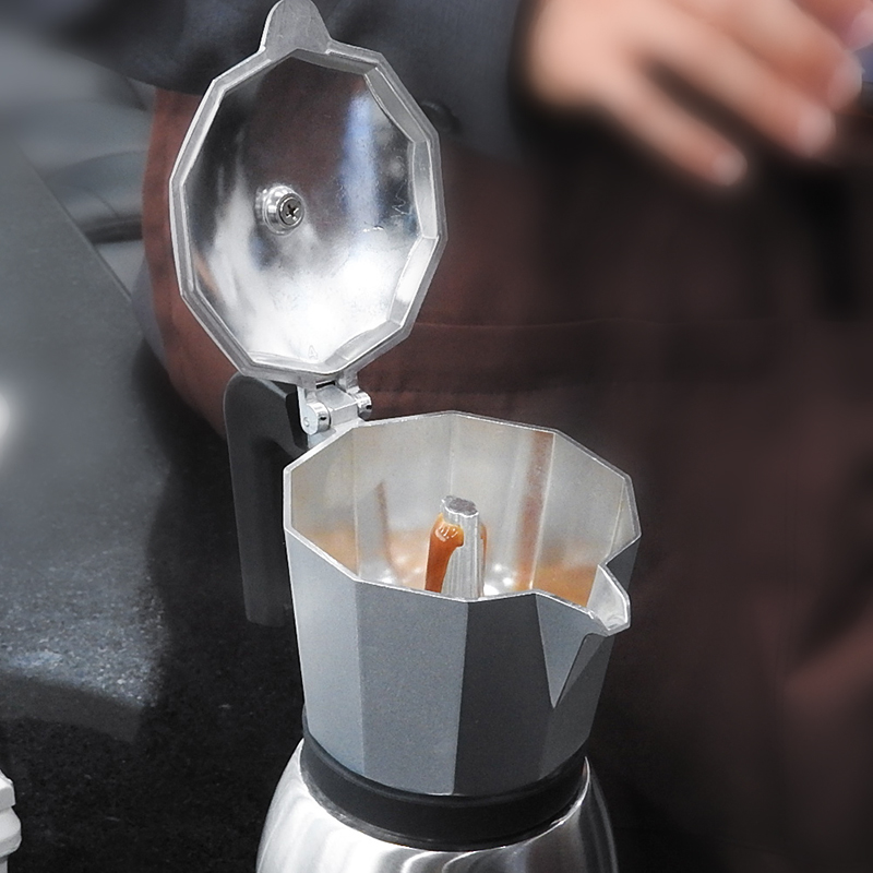 หม้อต้มกาแฟสดมอคค่าพอท (MOKA POT) อลูมิเนียม 6 ถ้วย