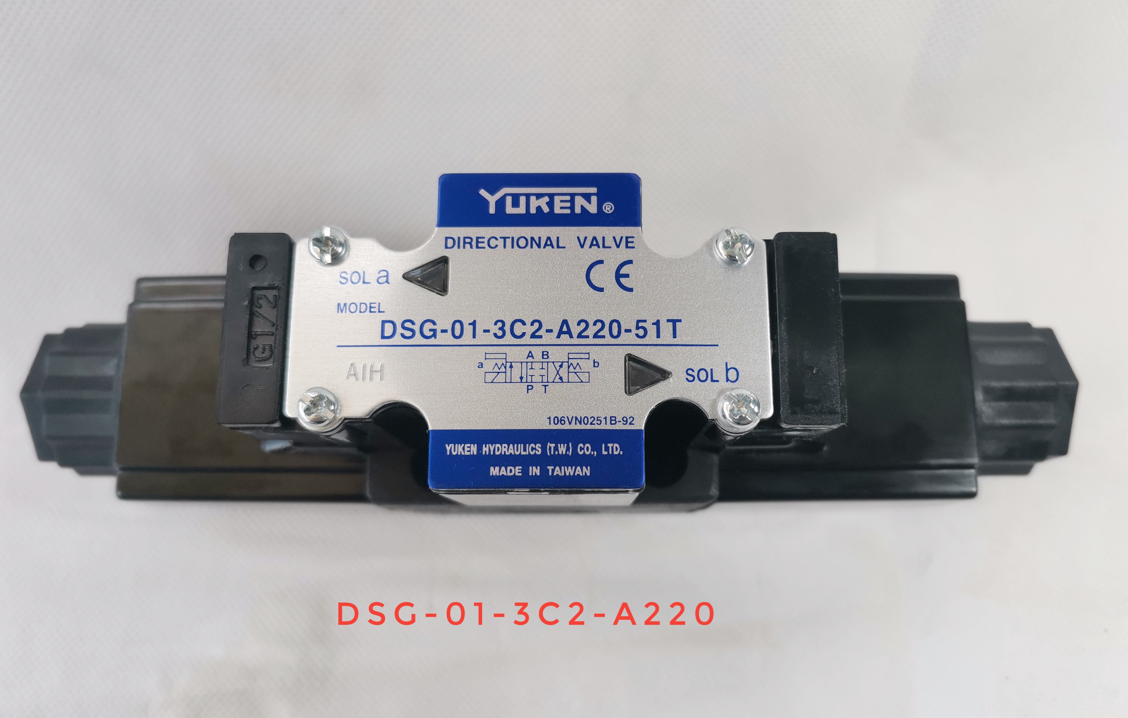 Solenoid Valve Hydraulic DSG-01-3C2-AC220