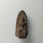 G920 พระรอด หลังเจดีย์