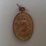 A413 เหรียญนางกวักหลังพระพุทธ