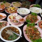 รับจัดบุฟเฟ่ต์อาหาร โทร 061-1535786 แต่งสถานที่จัดเลี้ยง รับจัดโต๊ะจีน บุฟเฟ่ งานเลี้ยงสังสรรค์ต่างๆ