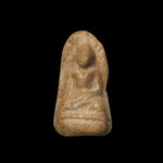 F015 พระรอด