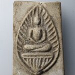 H351 พระสมเด็จหลวงปู่คำแสน คุณาลังกาโร(ครูบาคำแสน) วัดดอนมูล จ.เชียงใหม่ เนื้อผงพุทธคุณ จัดสร้างประมาณ ปี2510-20