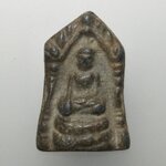 E351 พระกำแพงซุ้มยอ เนื้อชิน