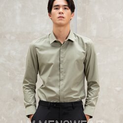 เสื้อเชิ้ตคอปกธรรมดา ซ่อนกระดุม สีเขียวมะกอก (Olive Green Shirt - Standard Collar - Hidden Button)